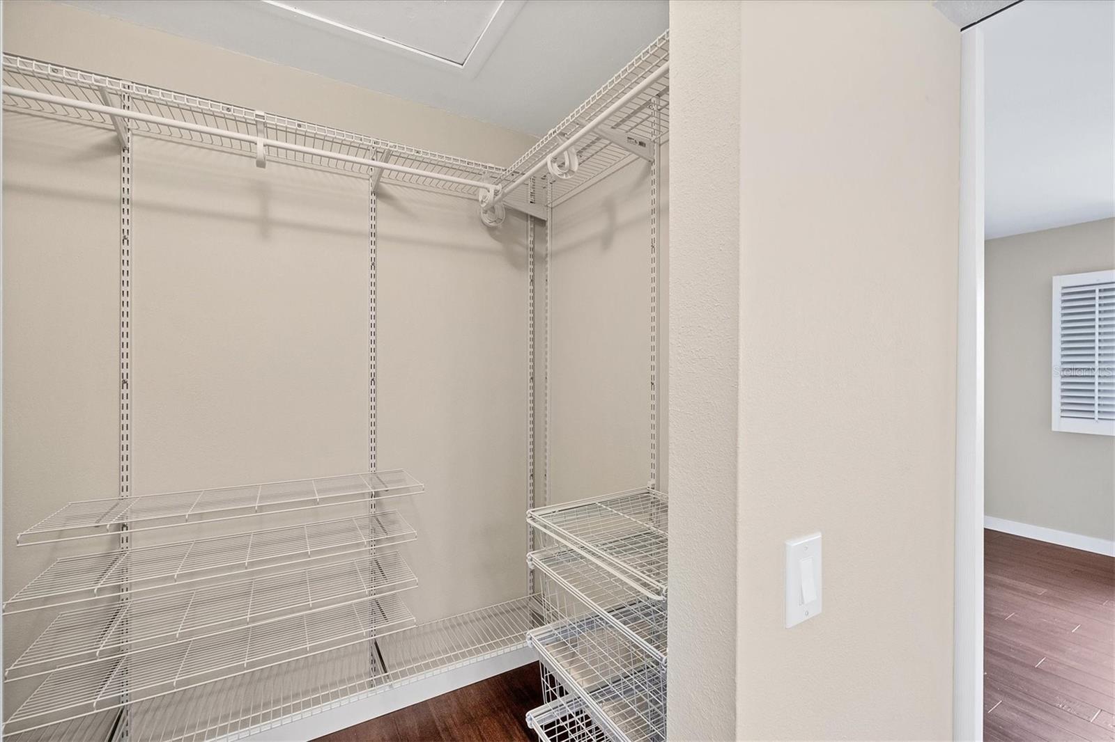 Image 22 of 49 For 3363 Cross Creek Drive 3363