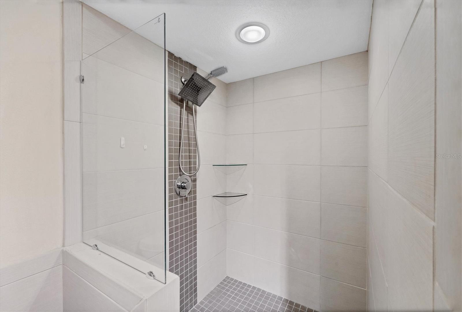 Image 24 of 49 For 3363 Cross Creek Drive 3363