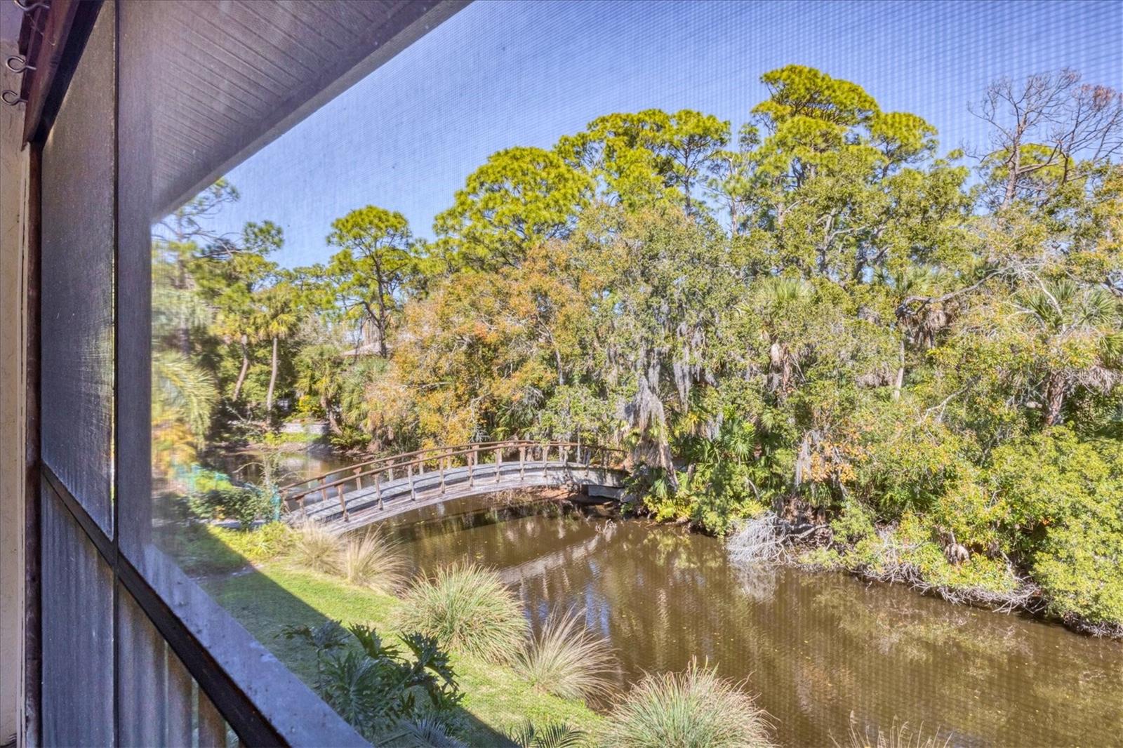 Image 28 of 49 For 3363 Cross Creek Drive 3363