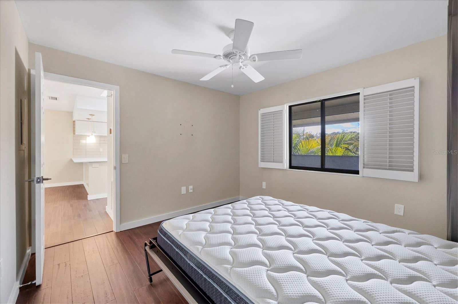 Image 32 of 49 For 3363 Cross Creek Drive 3363