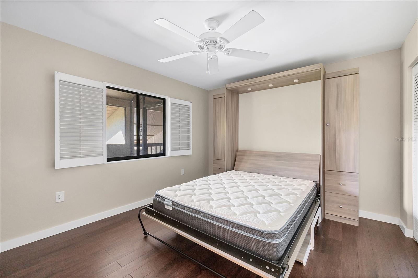 Image 33 of 49 For 3363 Cross Creek Drive 3363