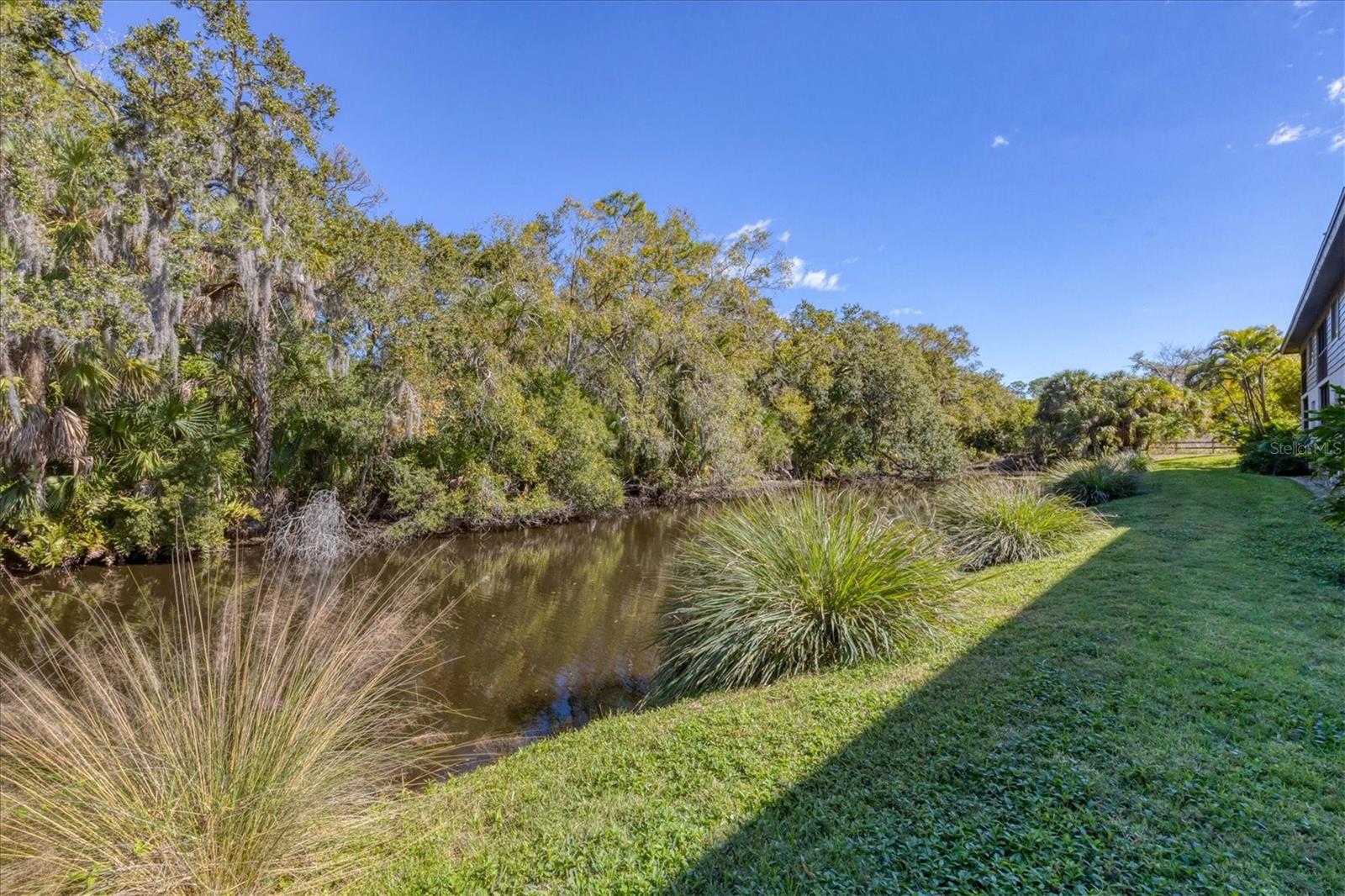 Image 44 of 49 For 3363 Cross Creek Drive 3363