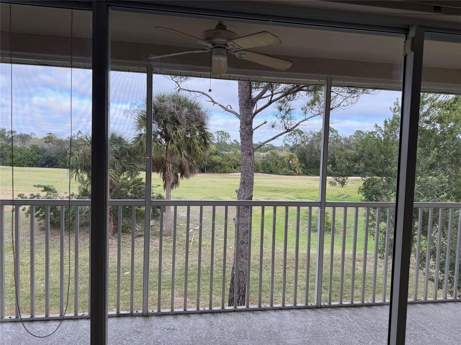 Image 33 of 63 For 7641 Sweetbay Circle 7641