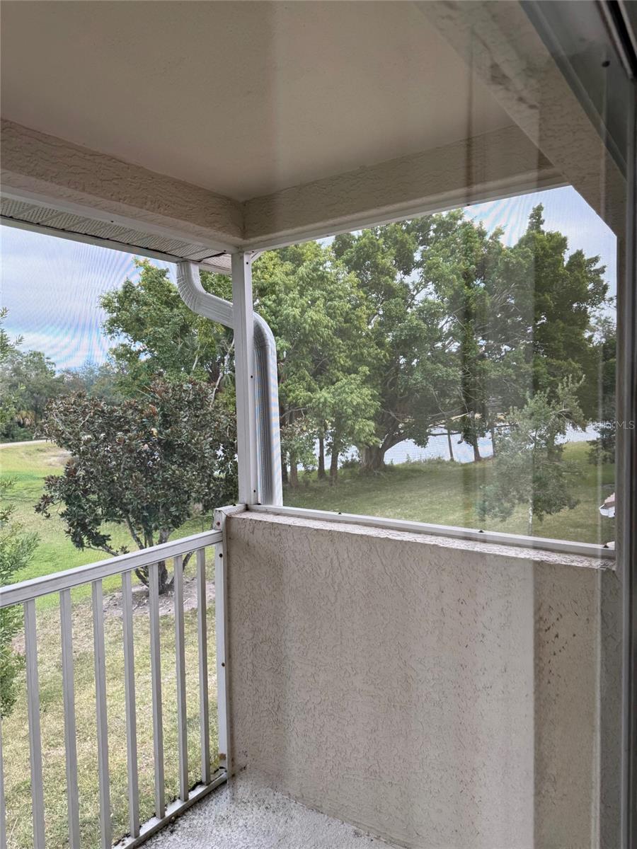 Image 35 of 63 For 7641 Sweetbay Circle 7641