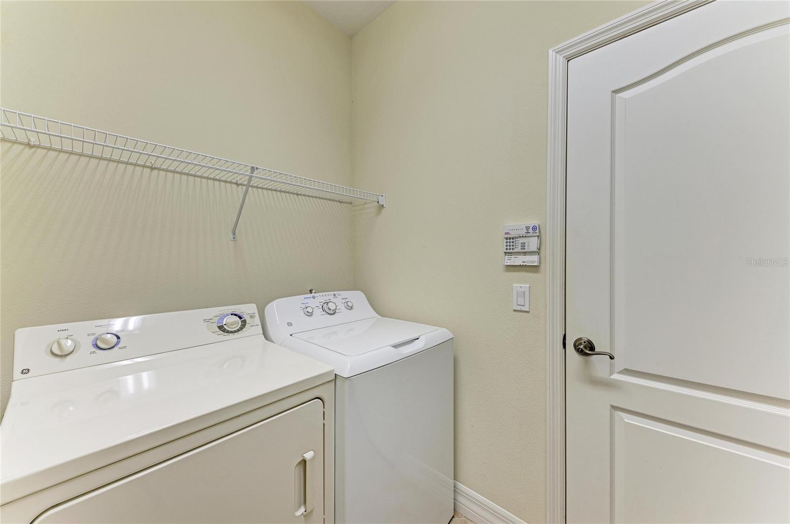 Image 37 of 63 For 650 Crane Prairie Way