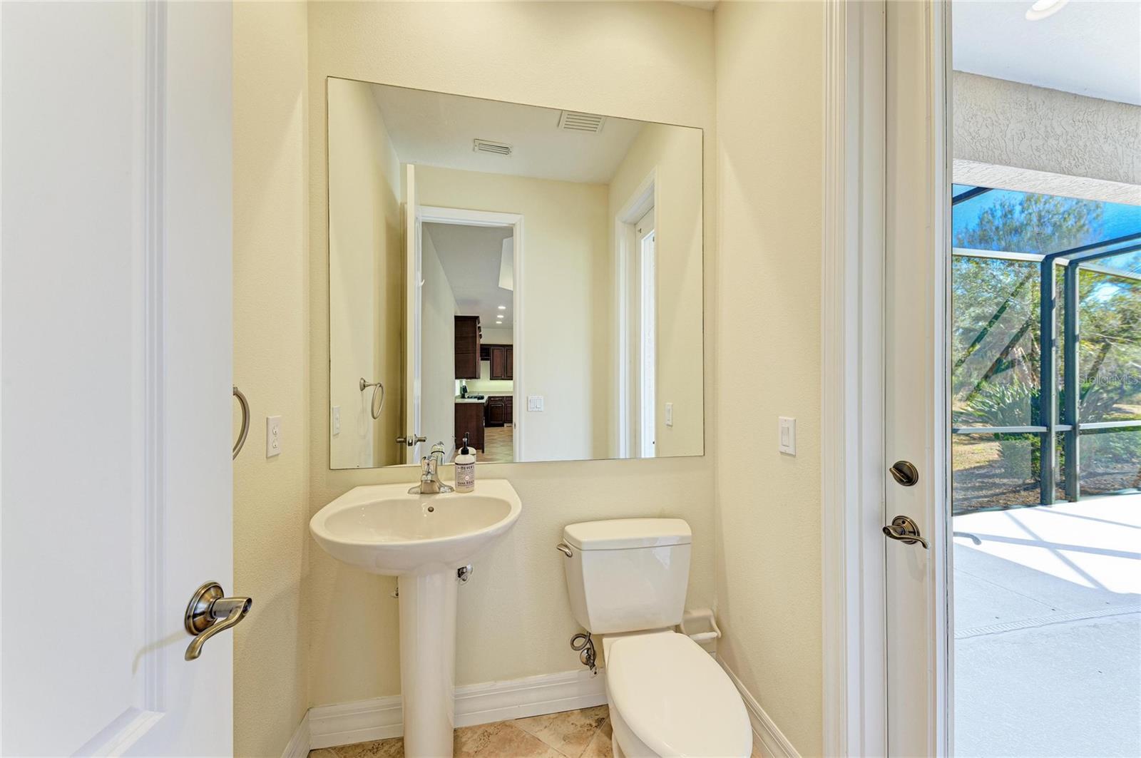 Image 40 of 63 For 650 Crane Prairie Way