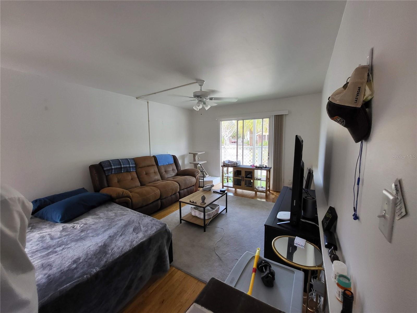 Image 11 of 15 For 301 Osprey Avenue