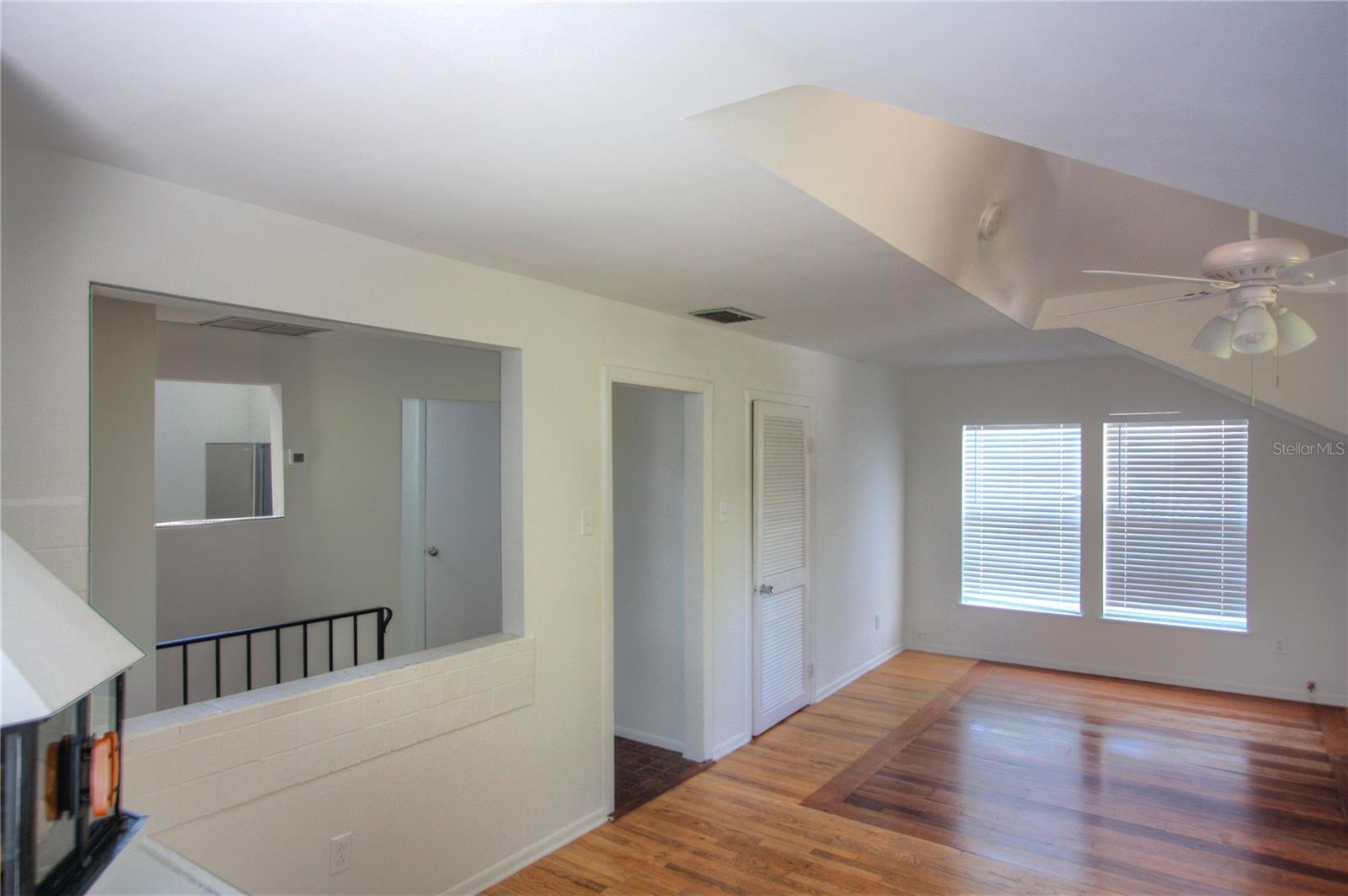 Image 6 of 15 For 301 Osprey Avenue