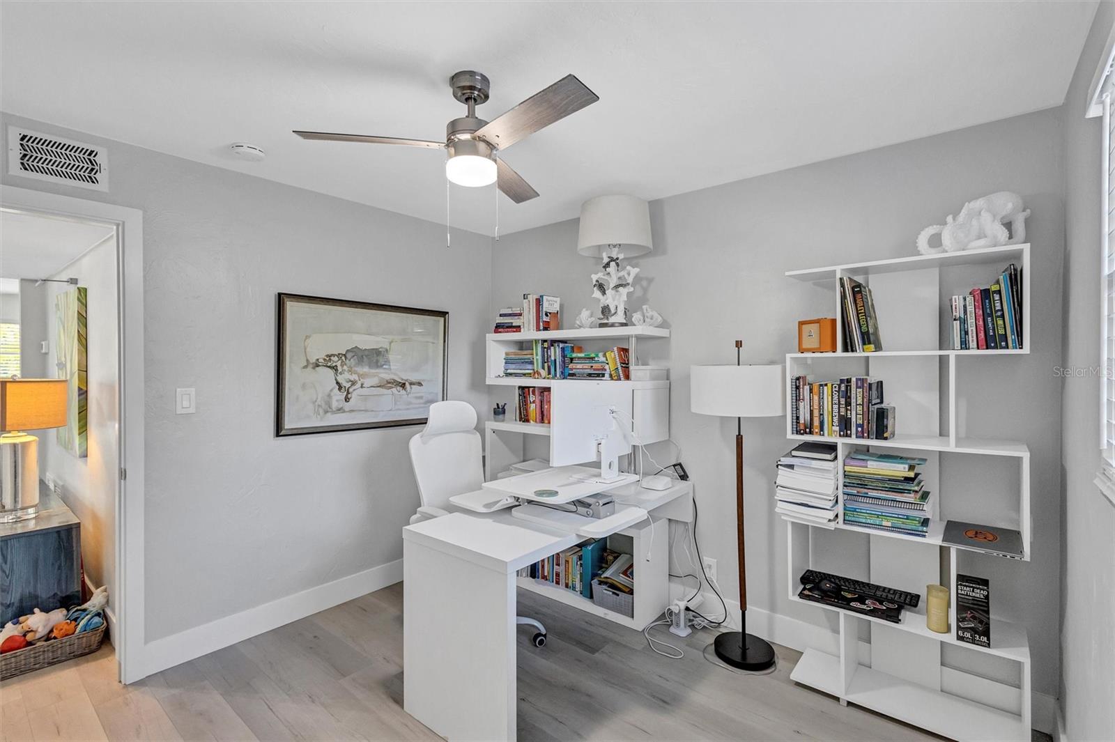 Image 24 of 64 For 821 41st Street