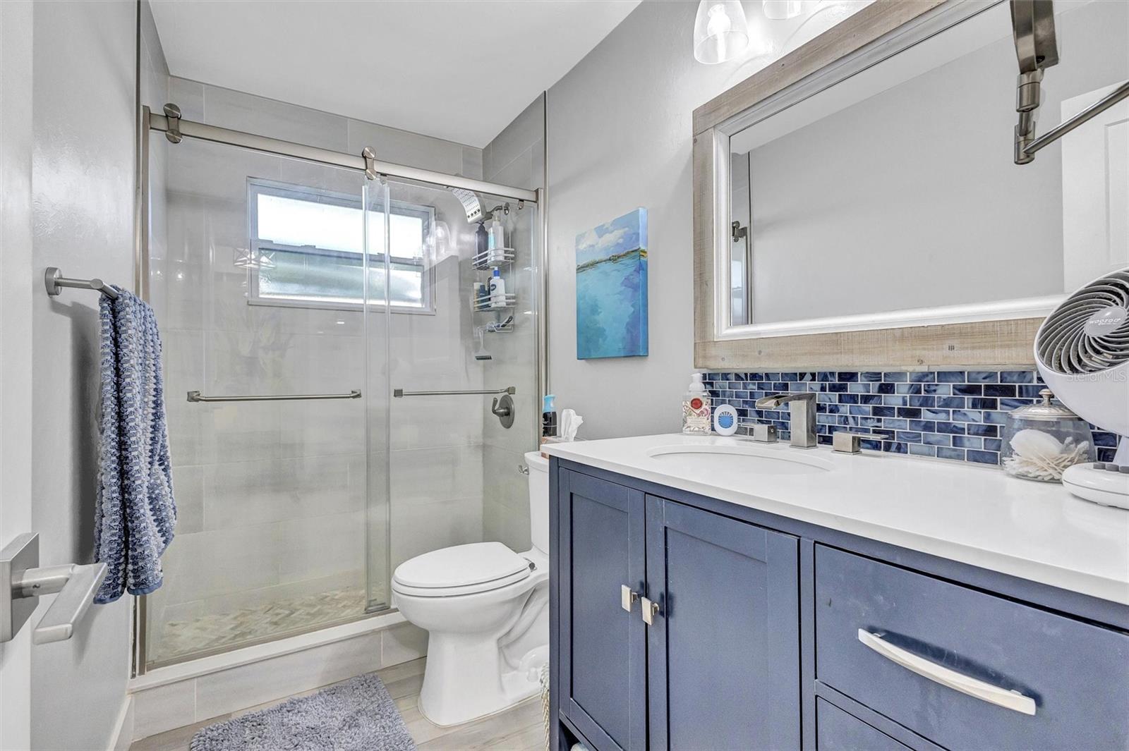 Image 26 of 64 For 821 41st Street