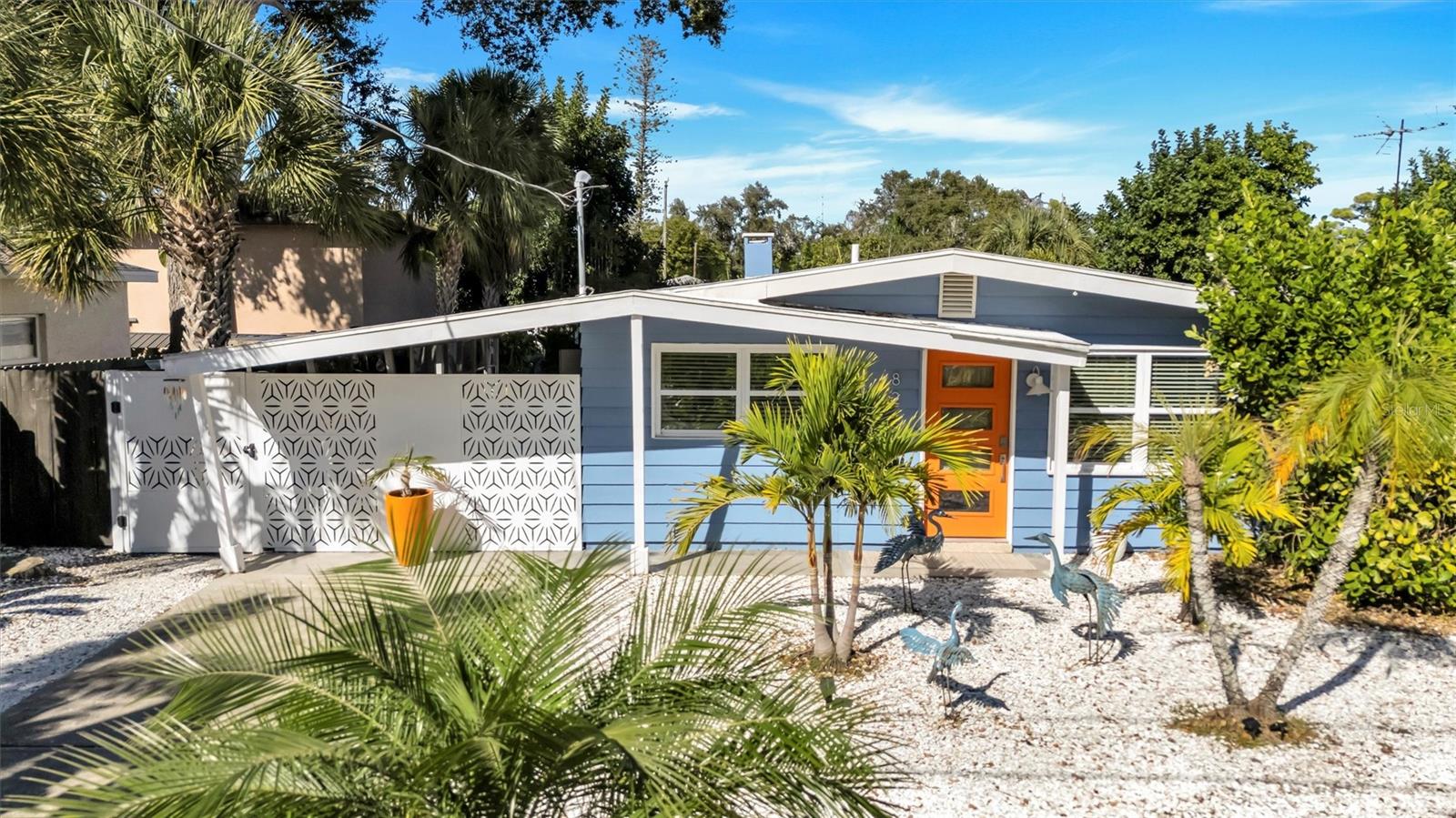 Image 4 of 64 For 821 41st Street