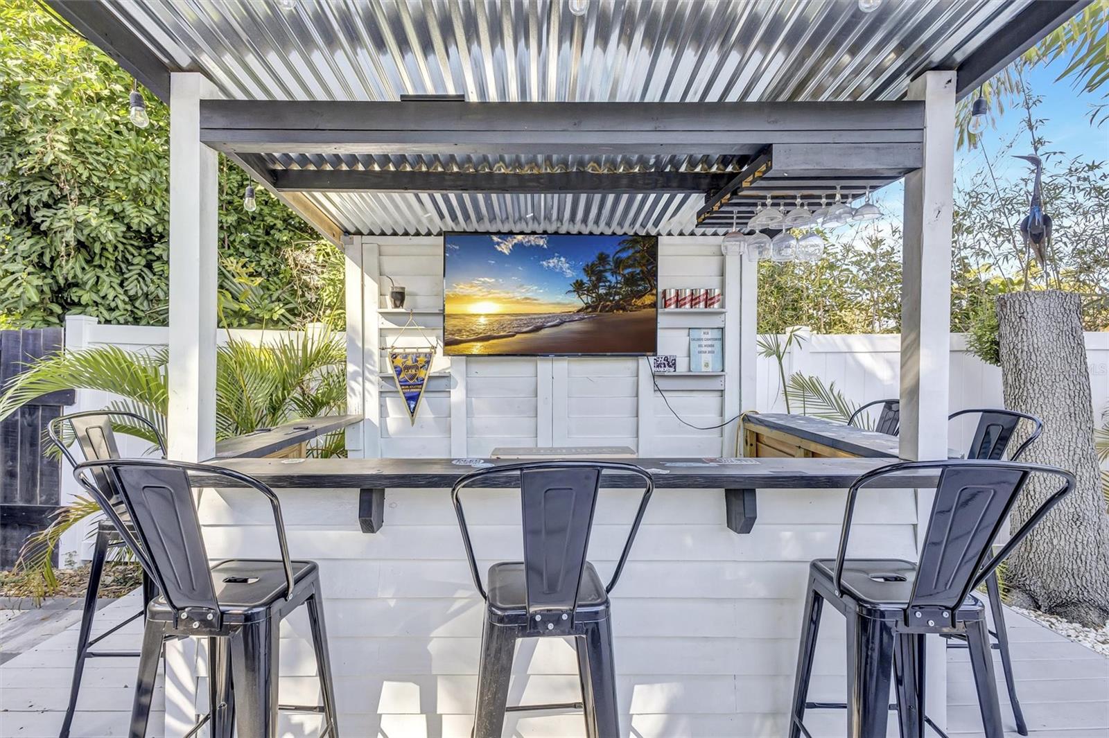 Image 42 of 64 For 821 41st Street