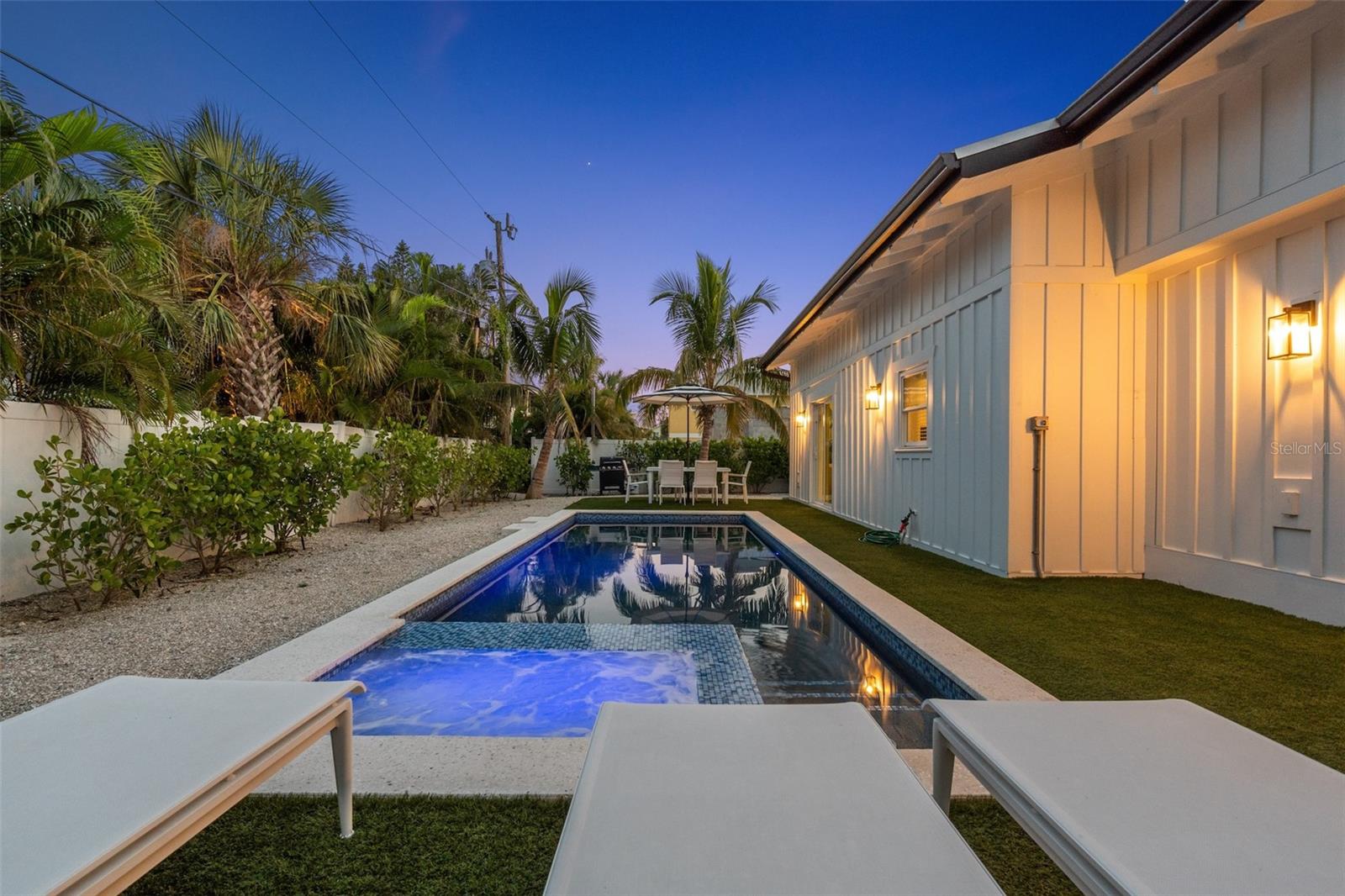 Image 11 of 59 For 305 73rd Street