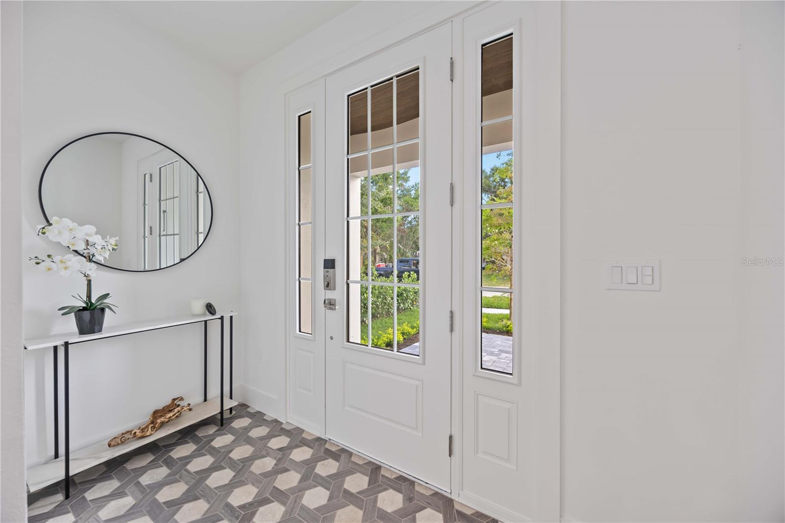 Image 2 of 73 For 2590 Floyd Street