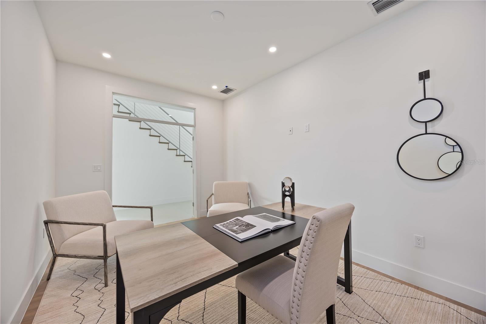 Image 27 of 73 For 2590 Floyd Street