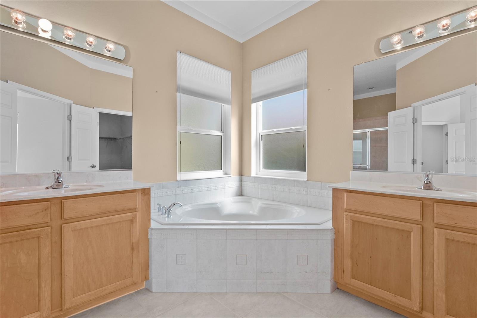 Image 9 of 41 For 7810 Arolla Pine Boulevard