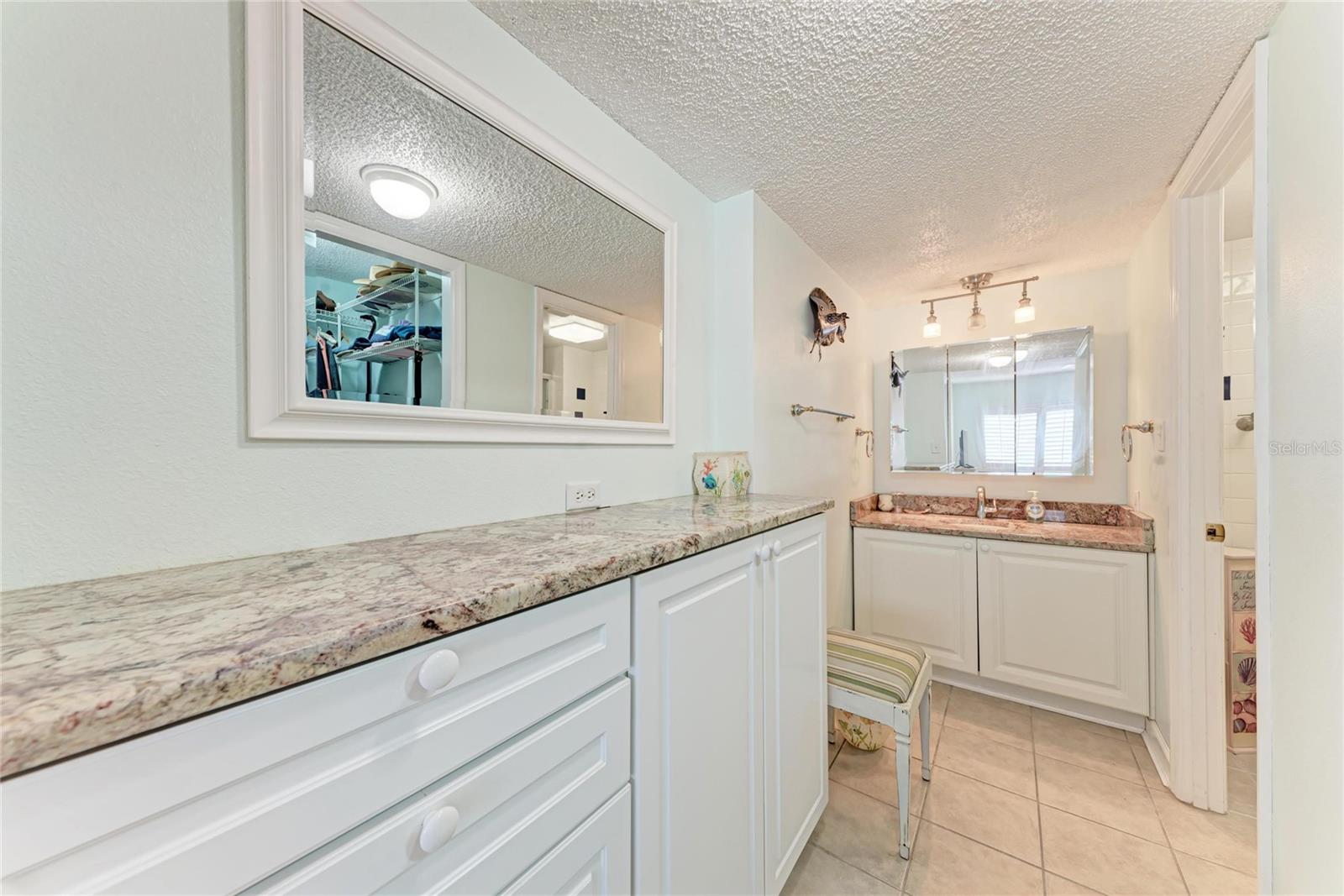 Image 40 of 53 For 5200 Gulf Drive 107