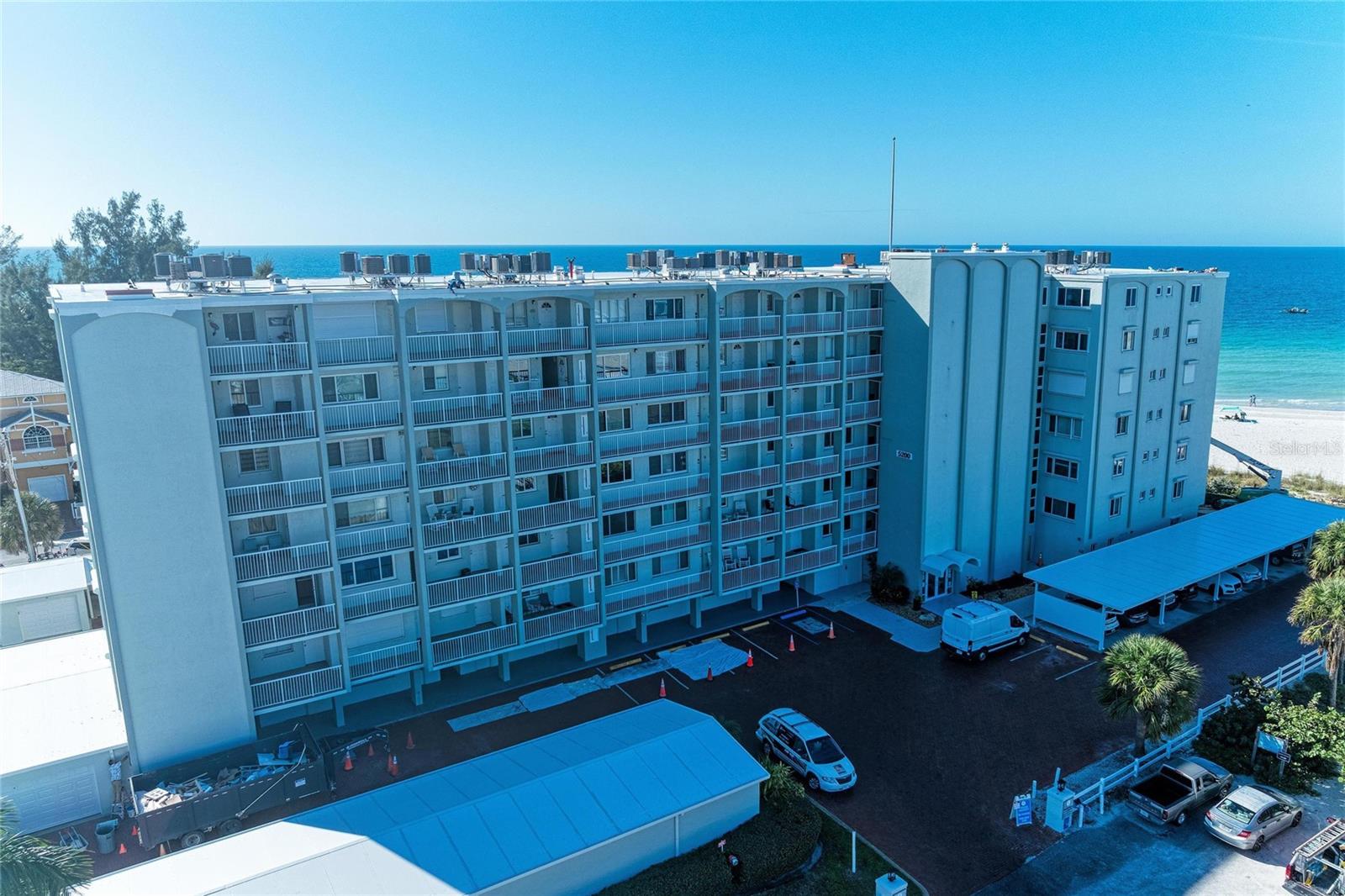 Image 9 of 53 For 5200 Gulf Drive 107