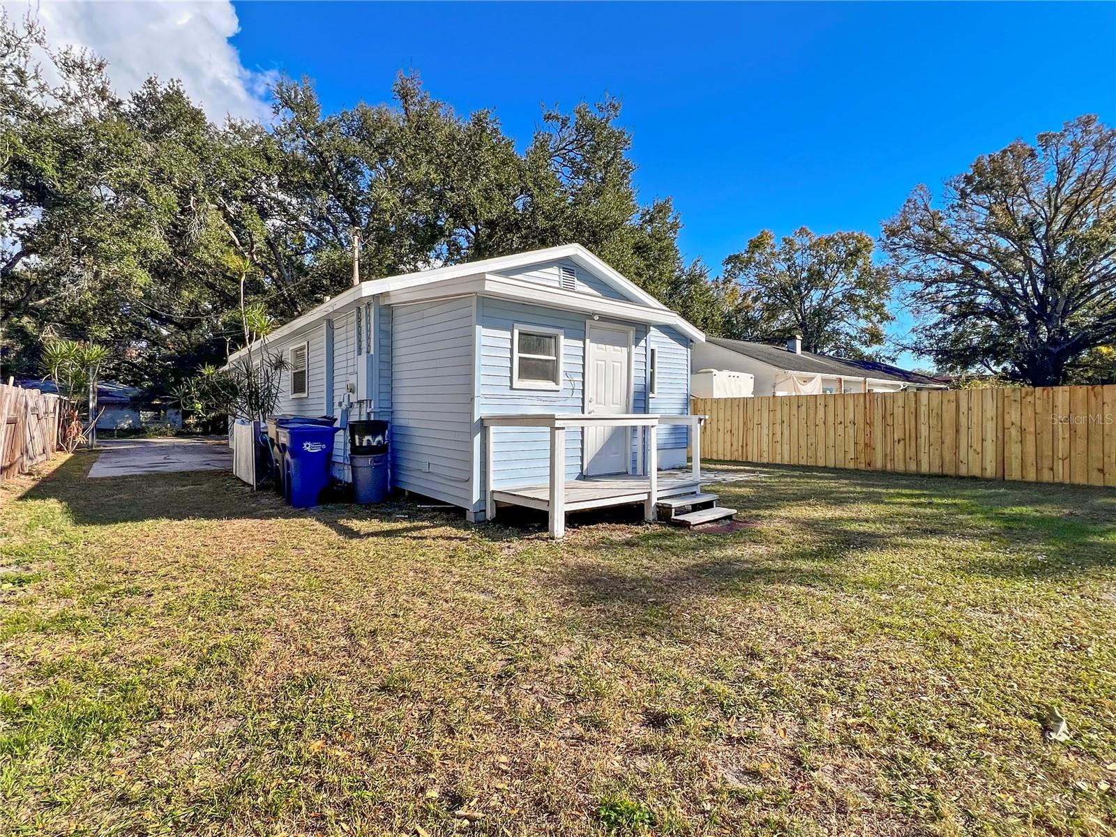 Image 25 of 27 For 1008 37th Street W