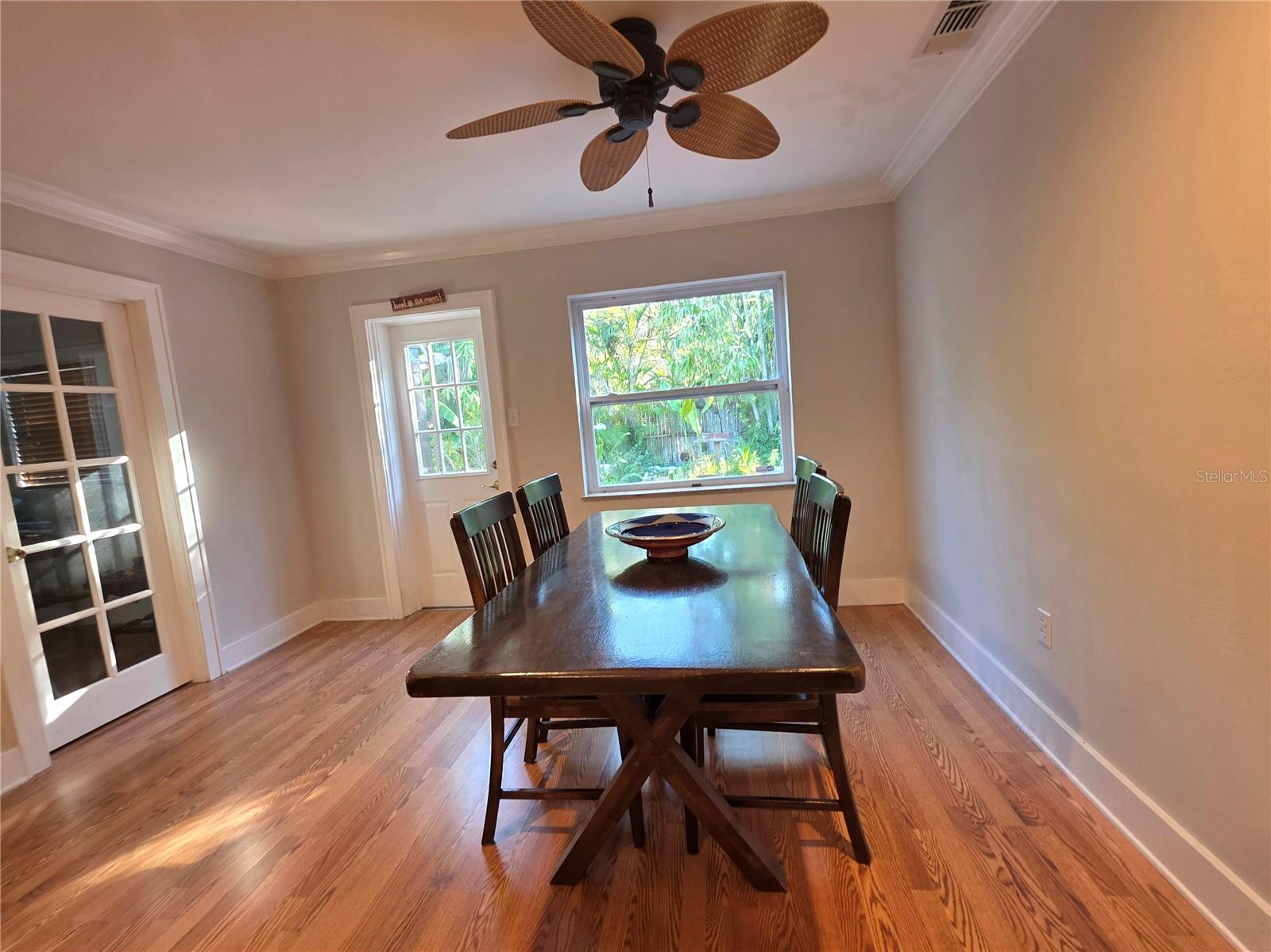 Image 10 of 32 For 4527 Pike Avenue