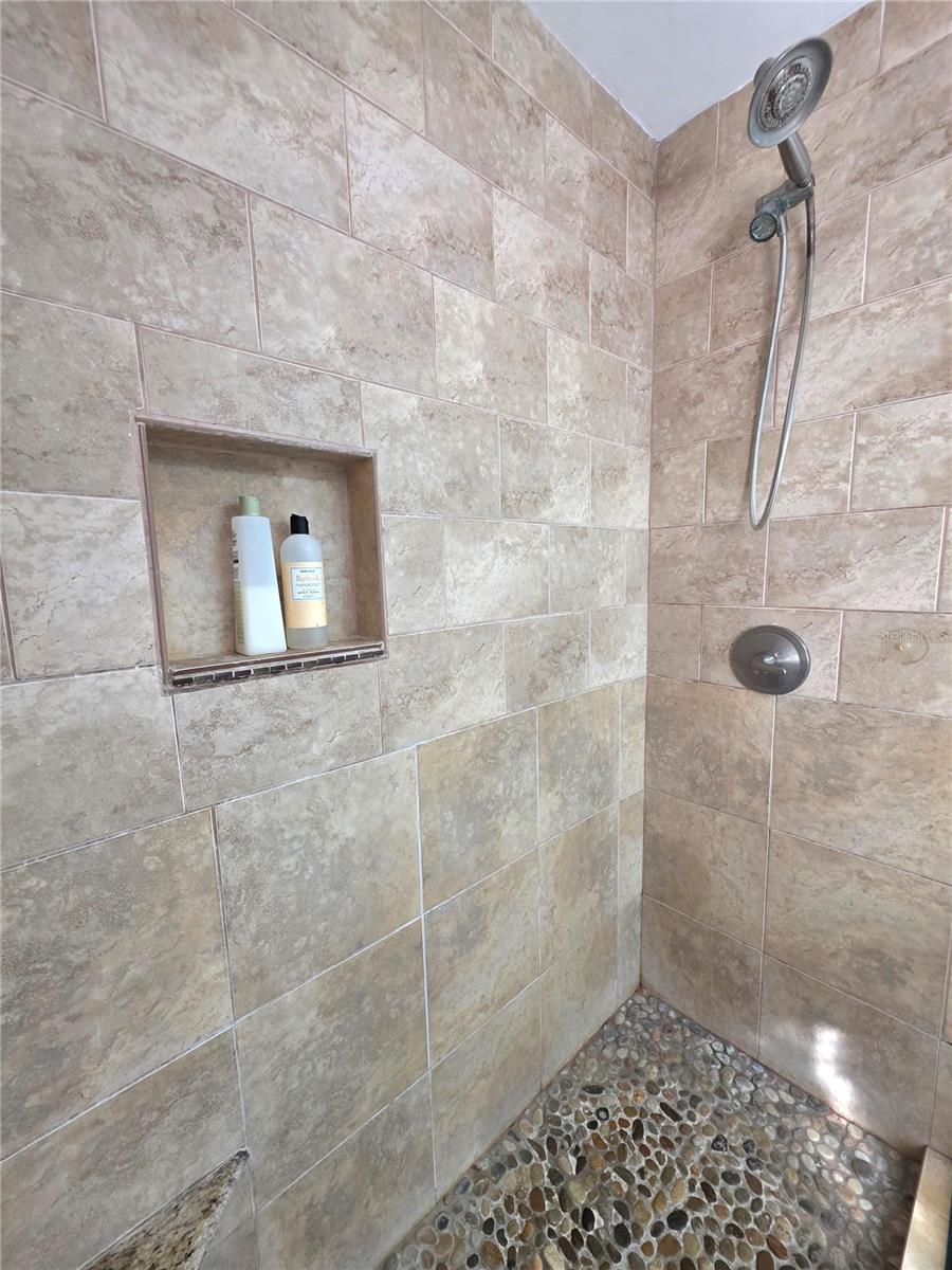 Image 19 of 32 For 4527 Pike Avenue