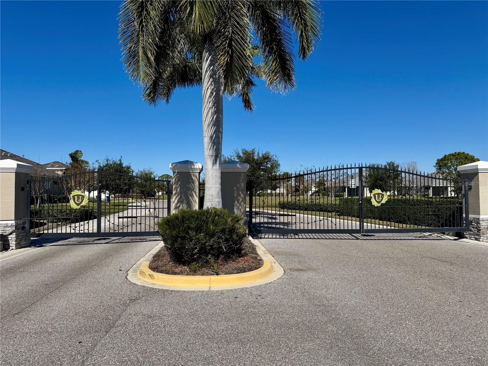 Image 22 of 32 For 2921 Trustee Avenue