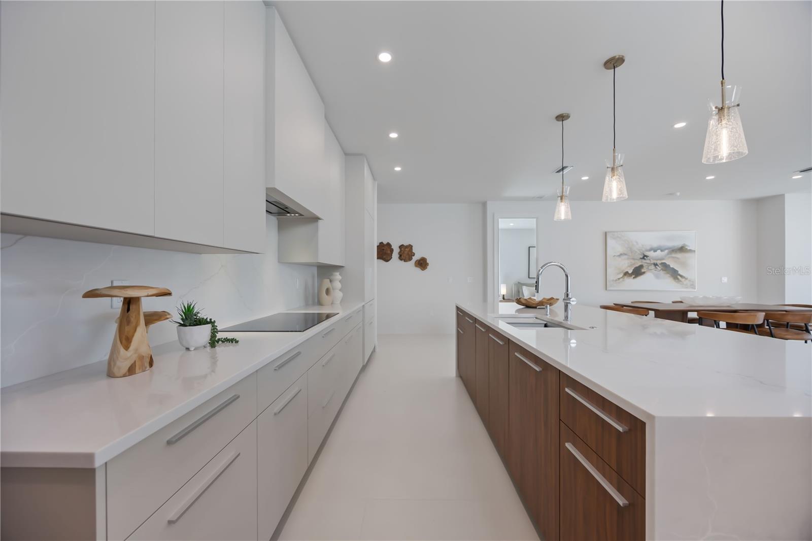 Image 14 of 84 For 2596 Floyd Street