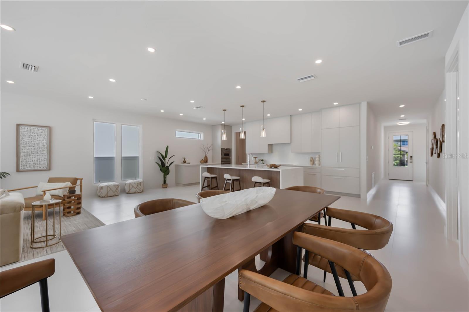 Image 19 of 84 For 2596 Floyd Street