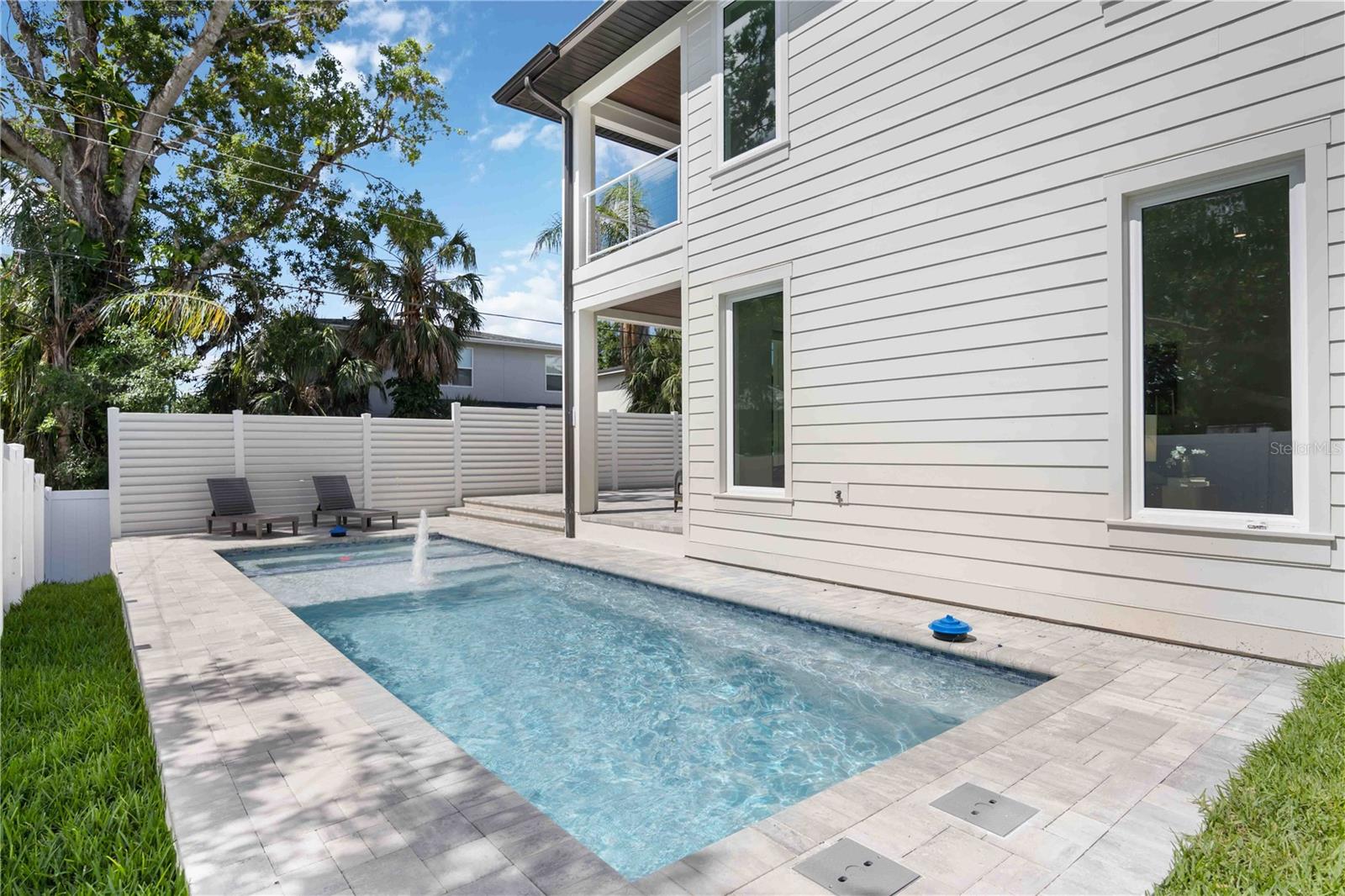 Image 80 of 84 For 2596 Floyd Street