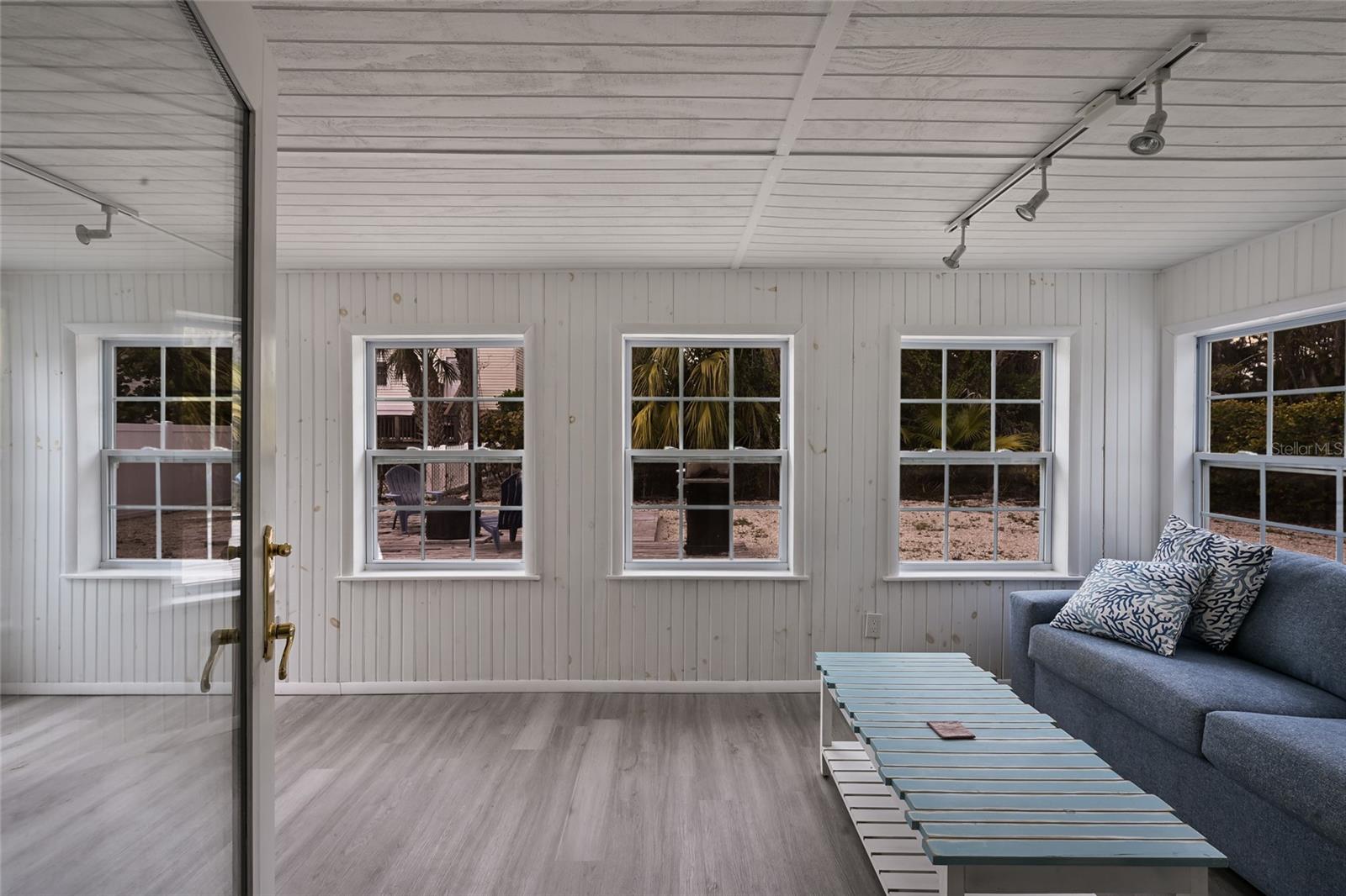 Image 22 of 39 For 120 Maple Avenue