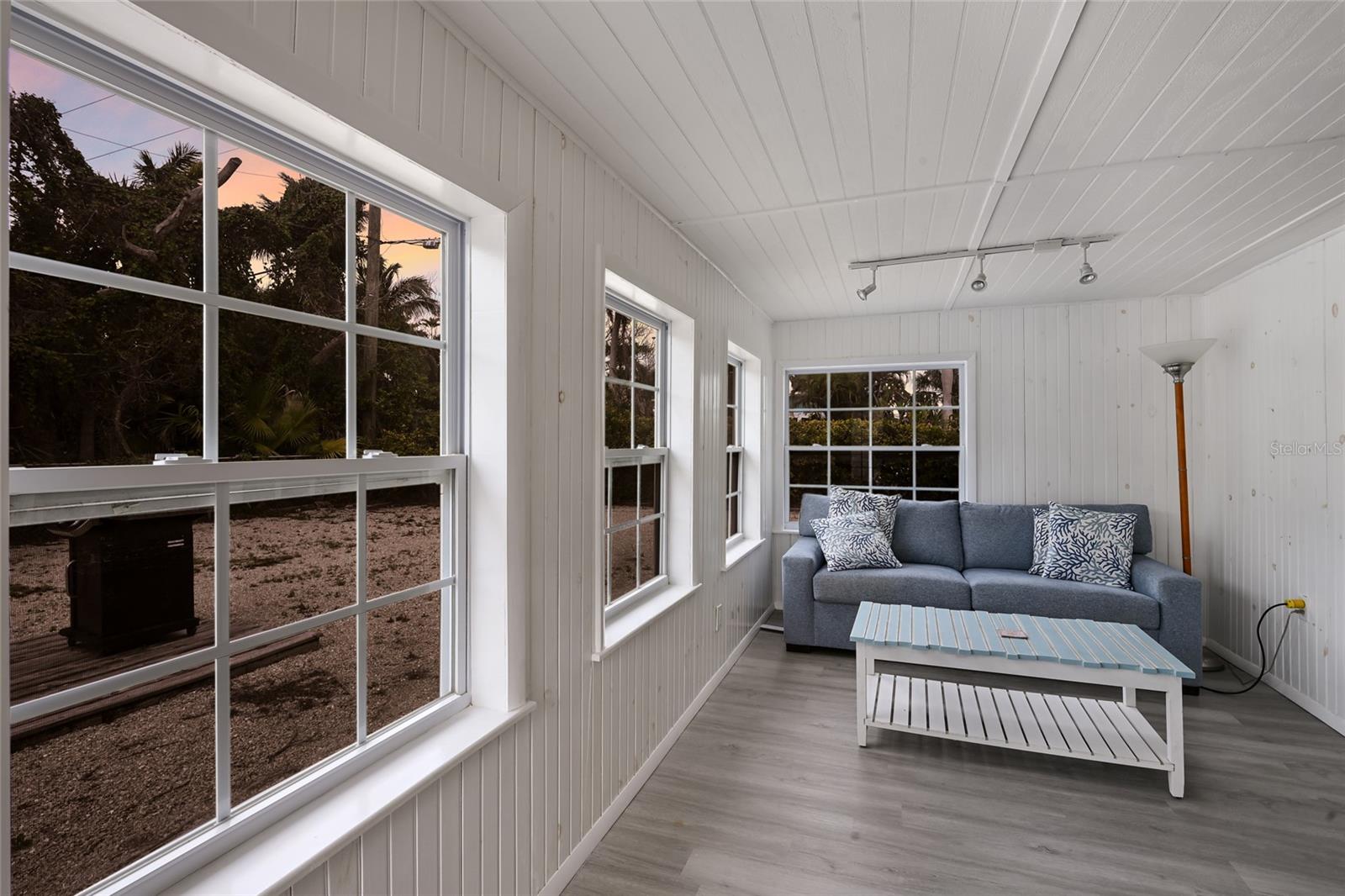 Image 24 of 39 For 120 Maple Avenue