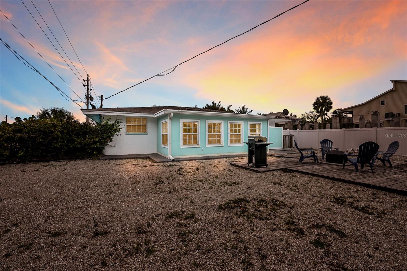 Image 26 of 39 For 120 Maple Avenue