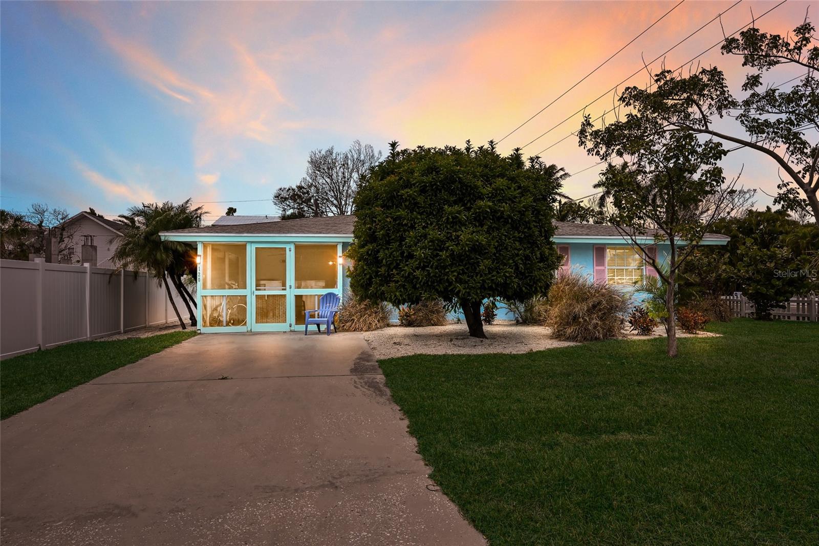 Image 28 of 39 For 120 Maple Avenue