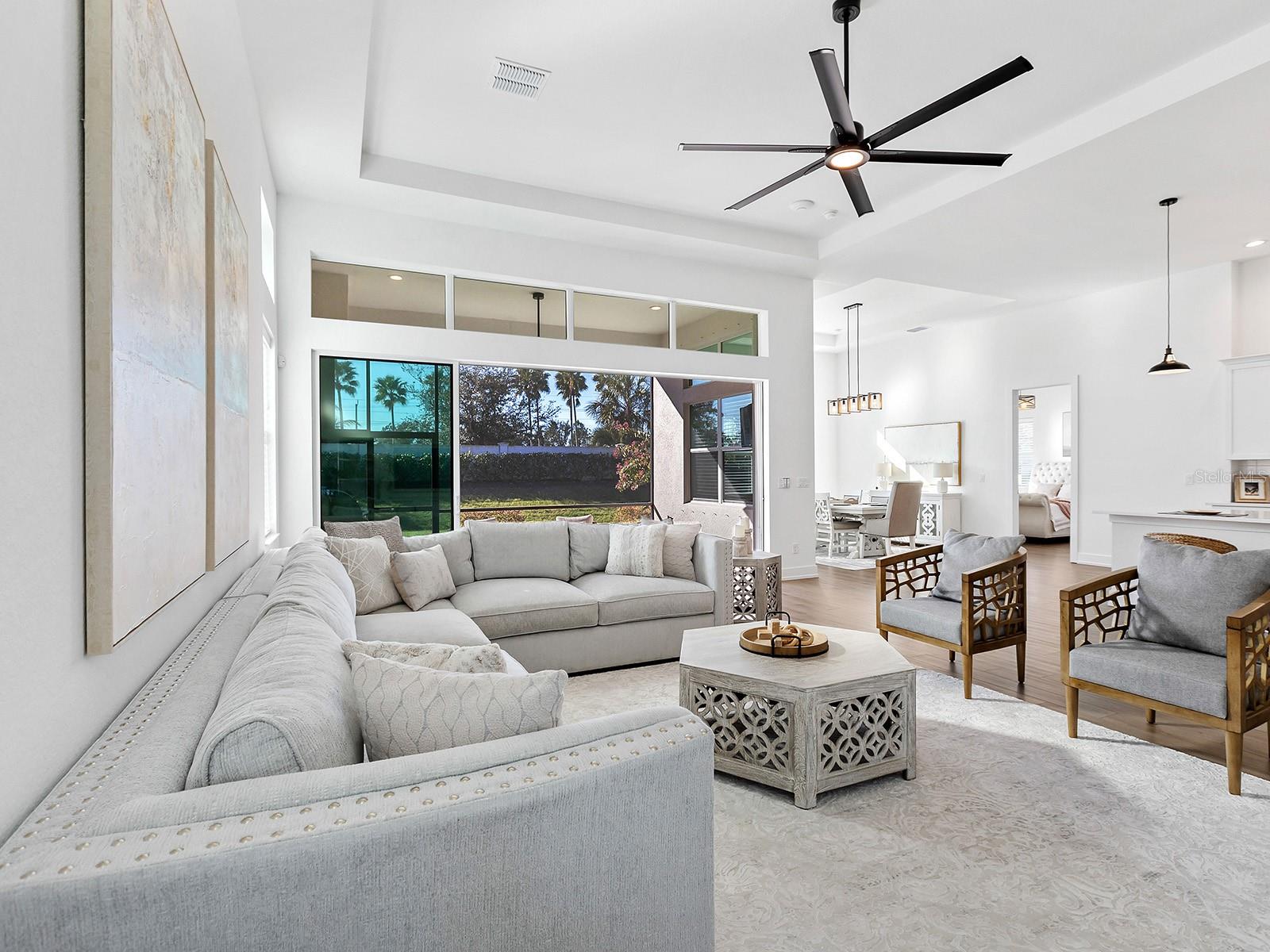 Image 11 of 53 For 8175 Redonda Loop