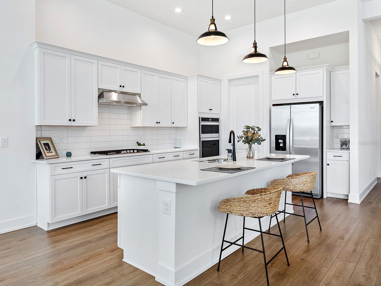 Image 13 of 53 For 8175 Redonda Loop