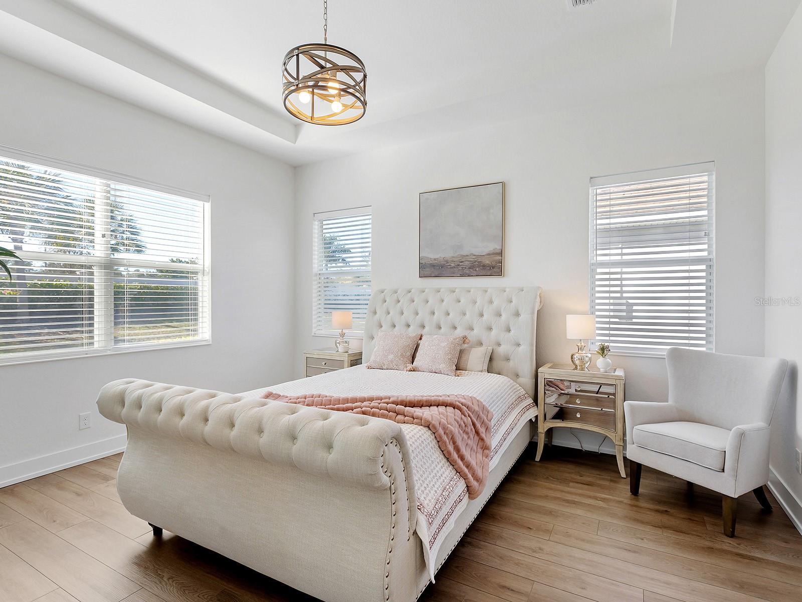 Image 18 of 53 For 8175 Redonda Loop