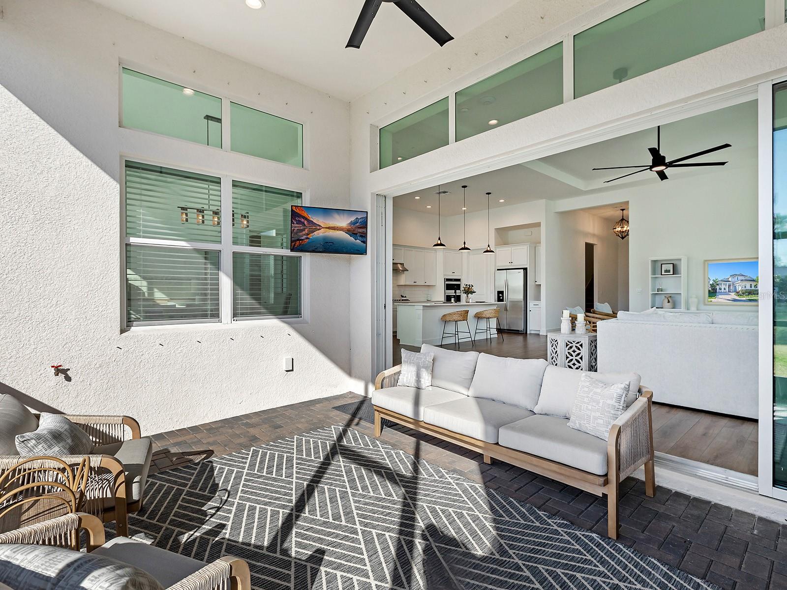 Image 23 of 53 For 8175 Redonda Loop