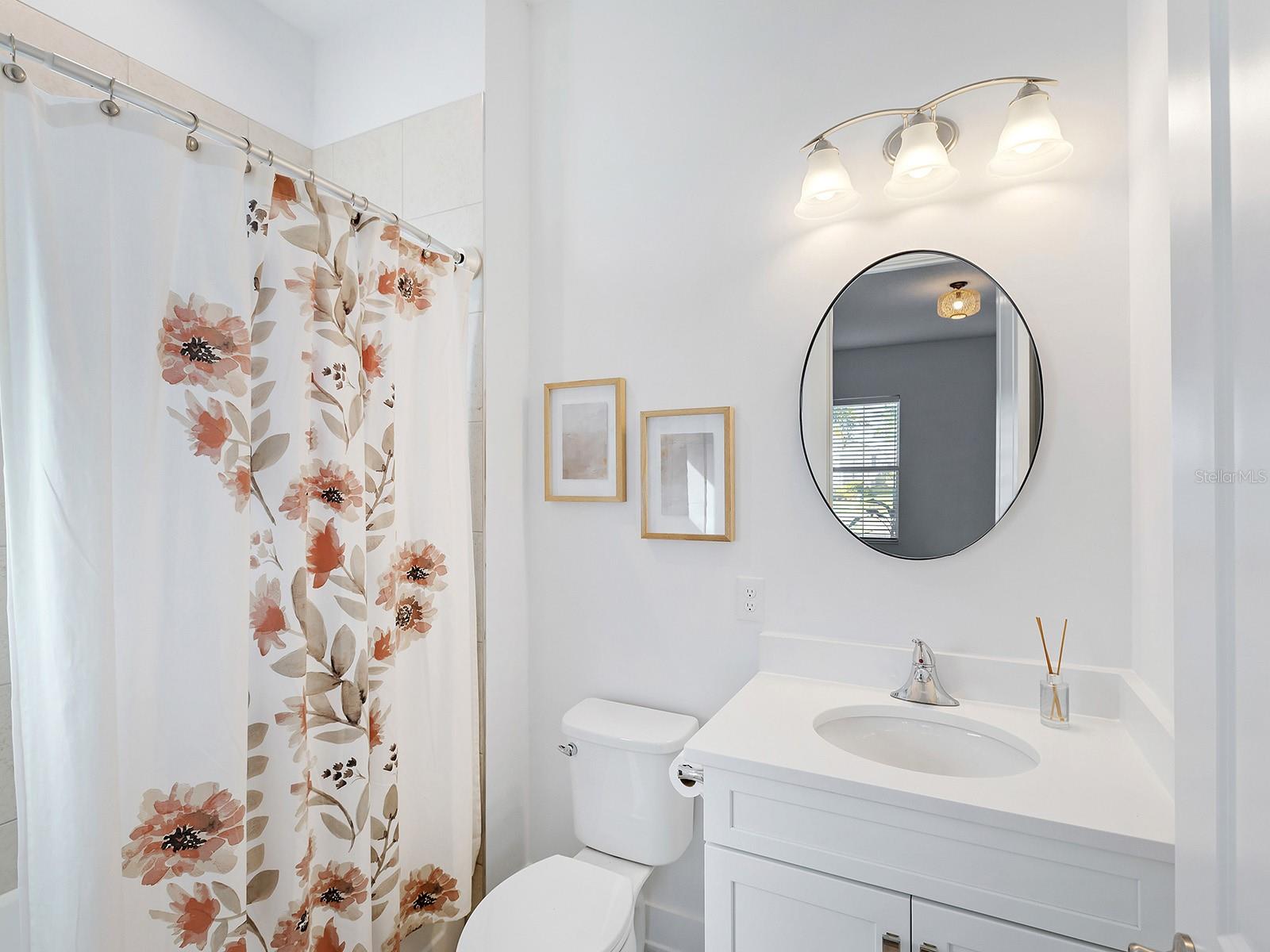 Image 25 of 53 For 8175 Redonda Loop