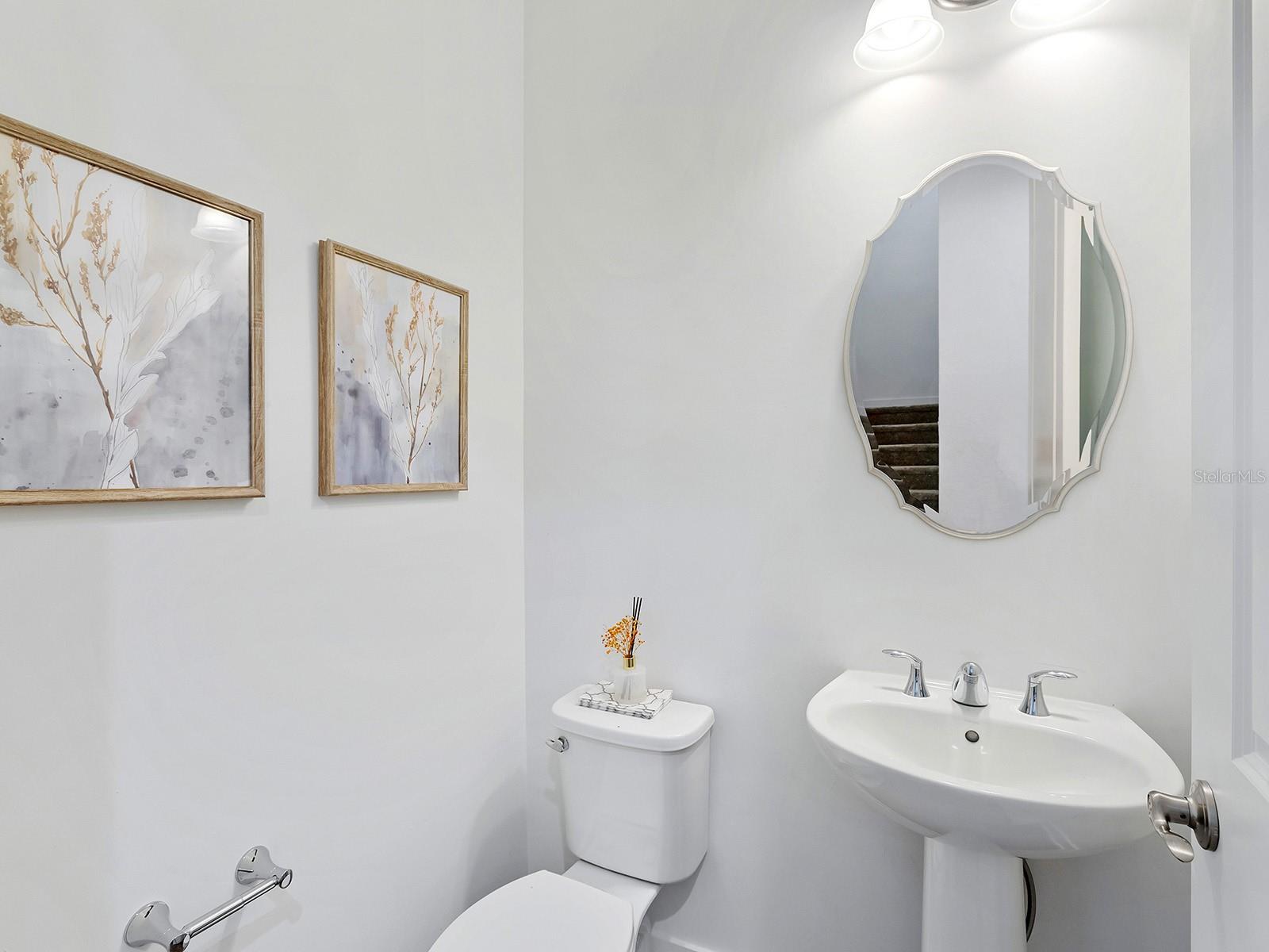 Image 28 of 53 For 8175 Redonda Loop