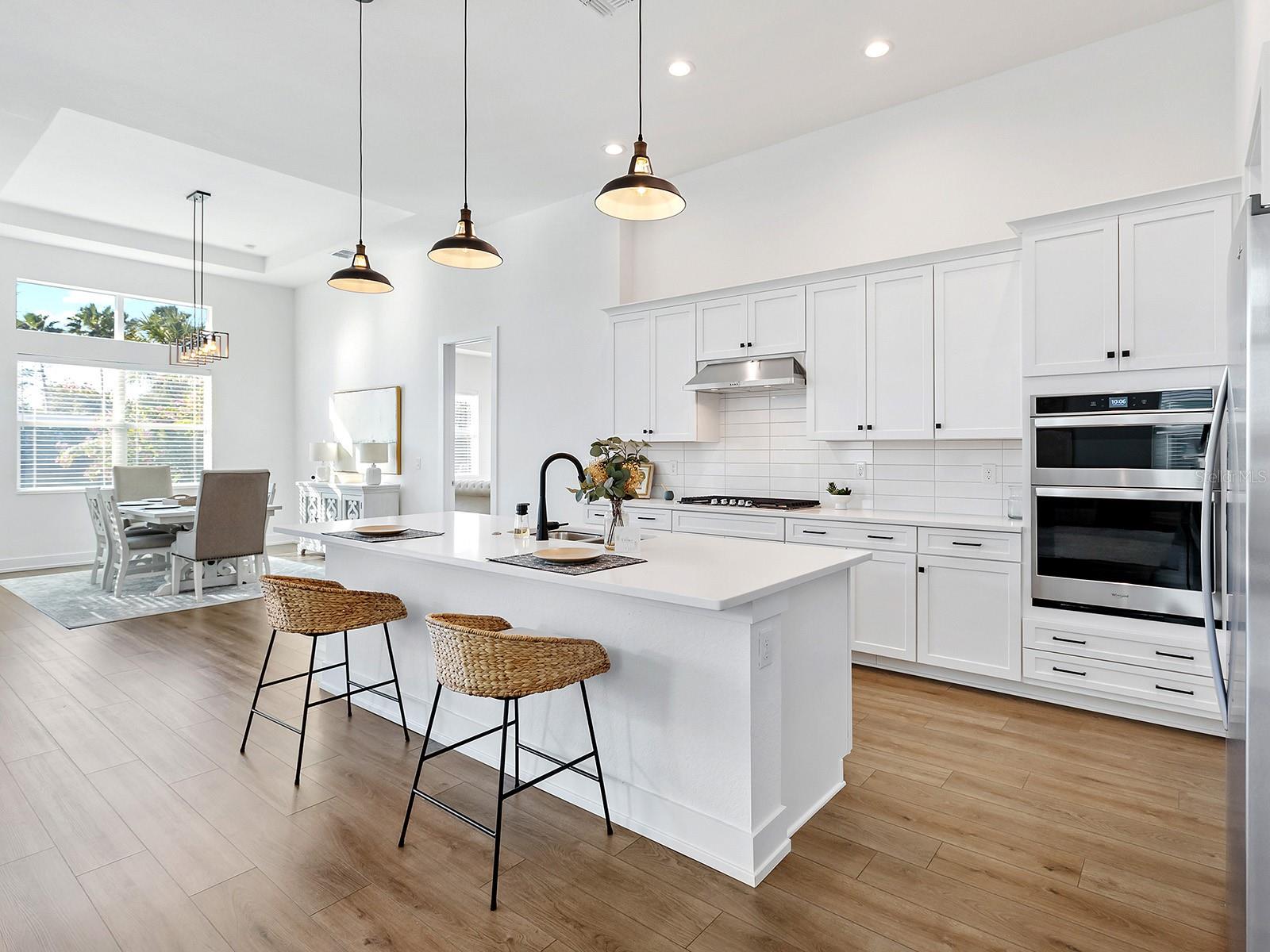 Image 3 of 53 For 8175 Redonda Loop