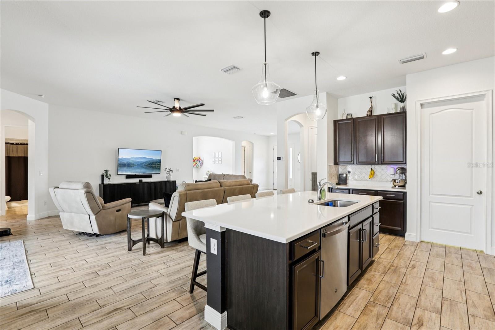 Image 10 of 36 For 4026 Salida Delsol Drive