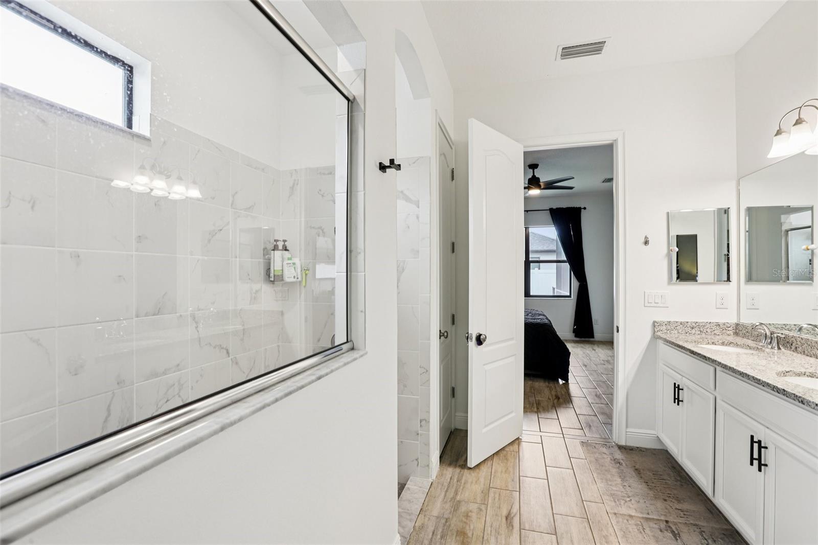 Image 14 of 36 For 4026 Salida Delsol Drive