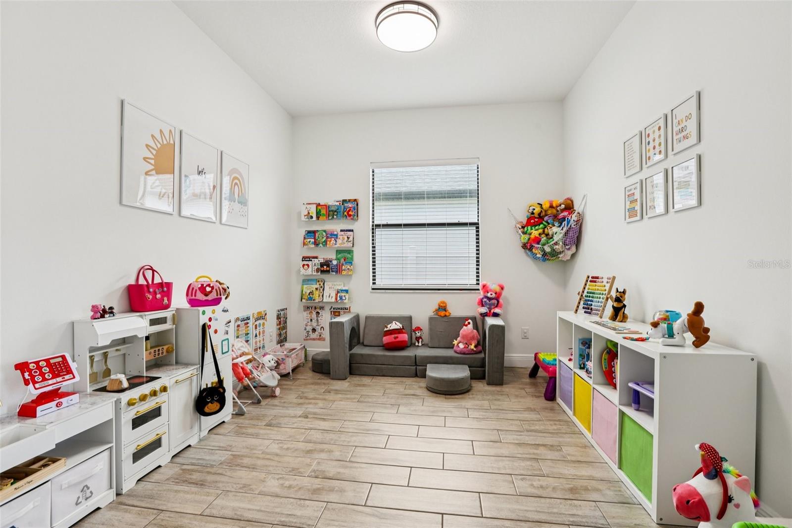 Image 17 of 36 For 4026 Salida Delsol Drive