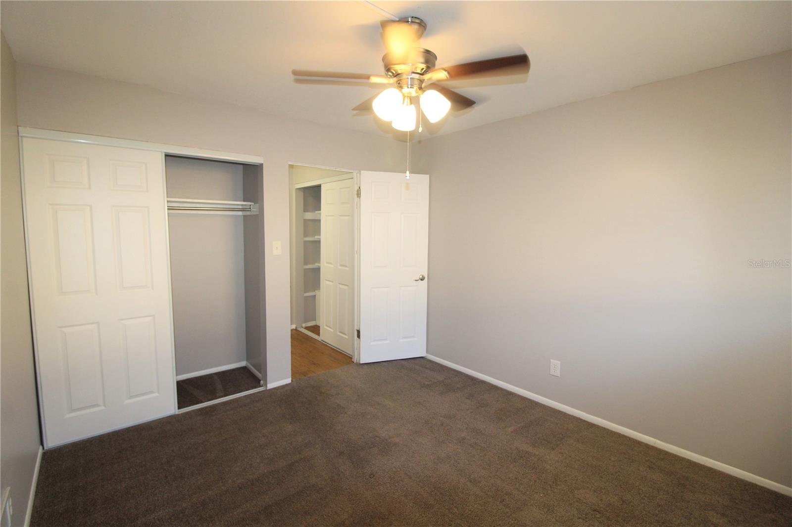 Image 7 of 17 For 3001 Bee Ridge Road 223