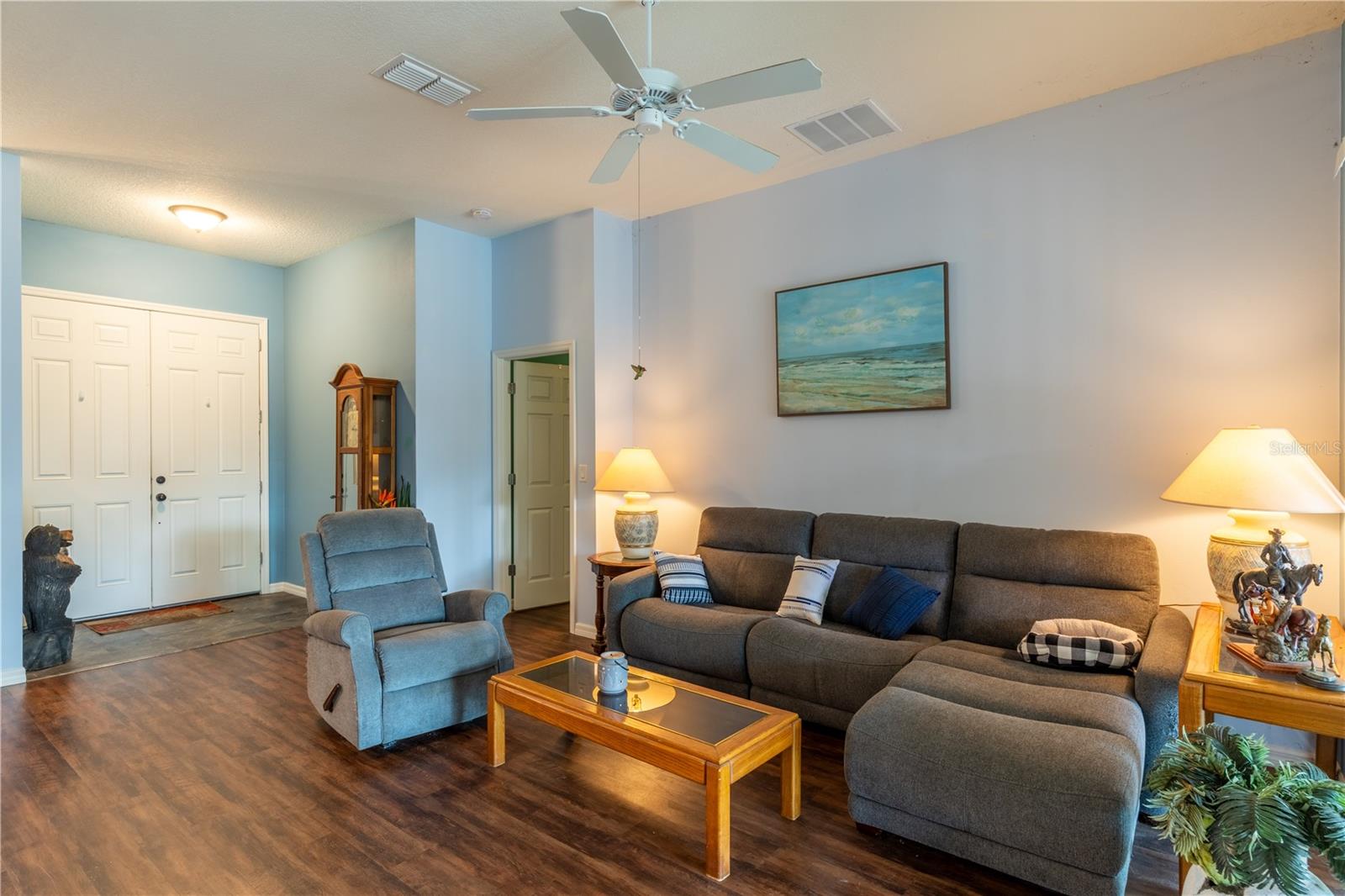 Image 20 of 38 For 6416 18th Avenue E