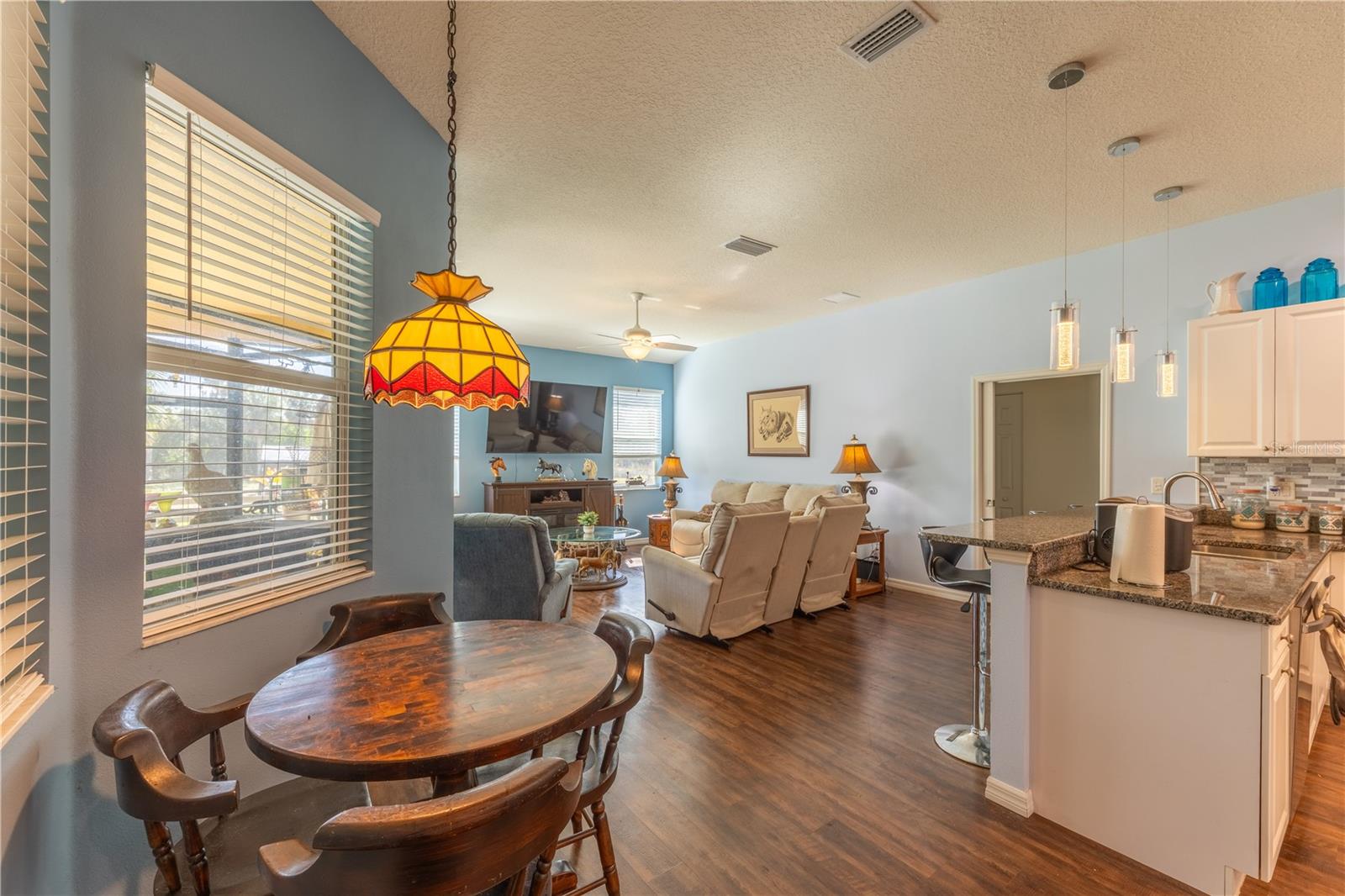 Image 21 of 38 For 6416 18th Avenue E