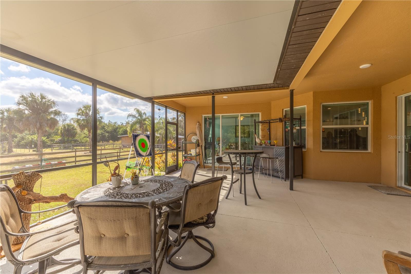 Image 34 of 38 For 6416 18th Avenue E