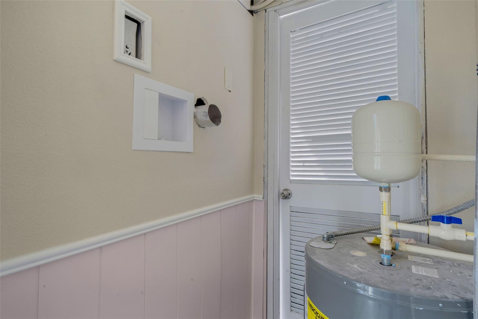 Image 14 of 21 For 7797 Gulf Boulevard 12