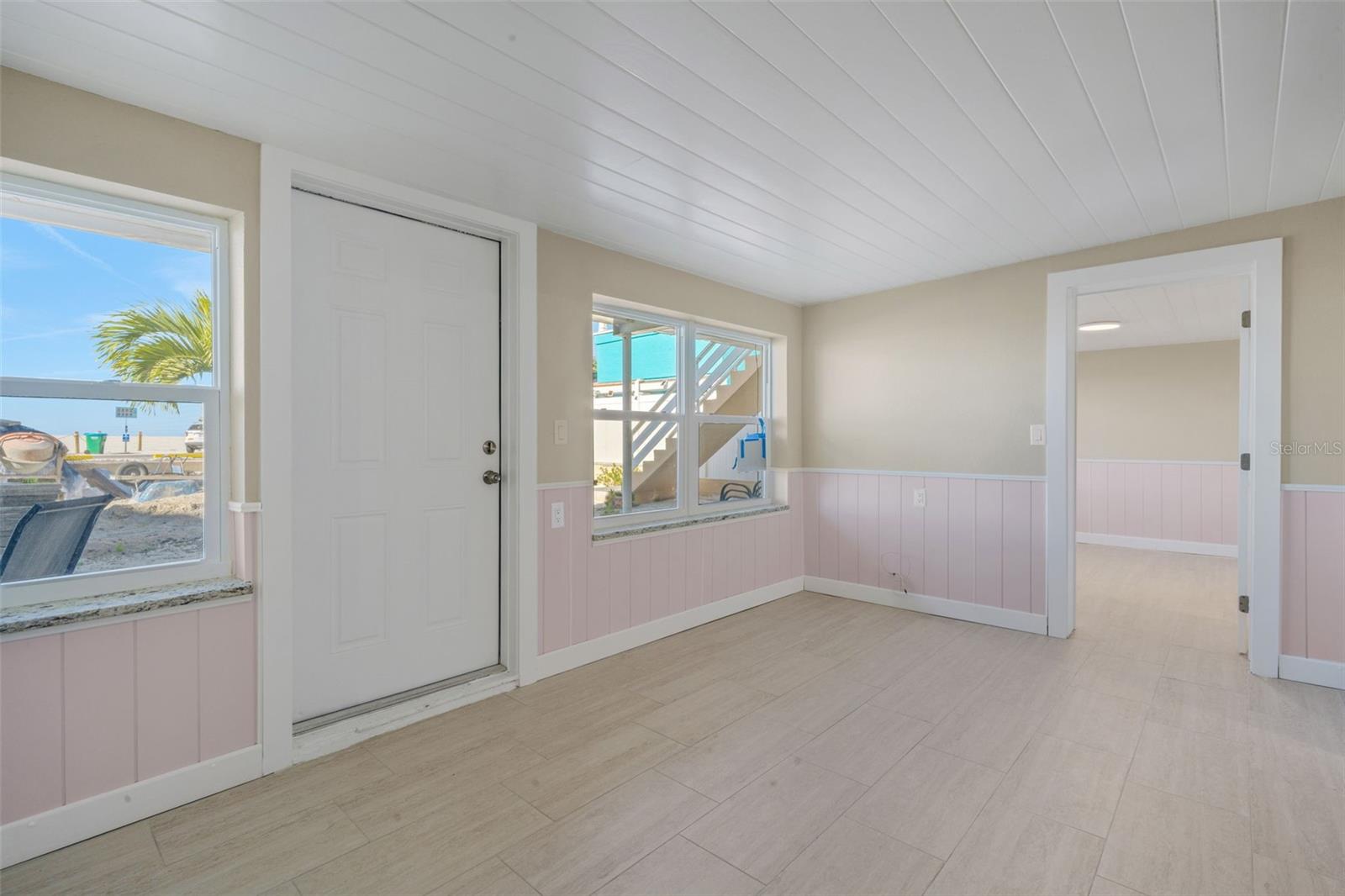 Image 8 of 21 For 7797 Gulf Boulevard 12