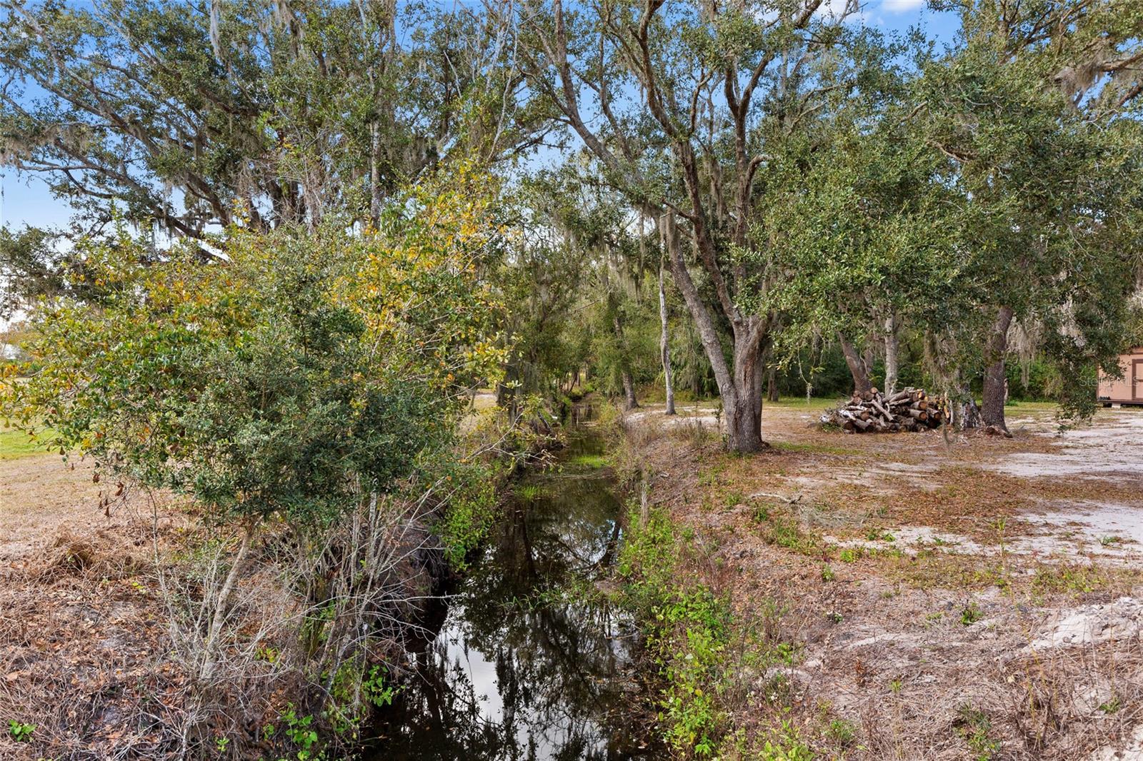 Image 21 of 25 For 6506 County Road 675 E